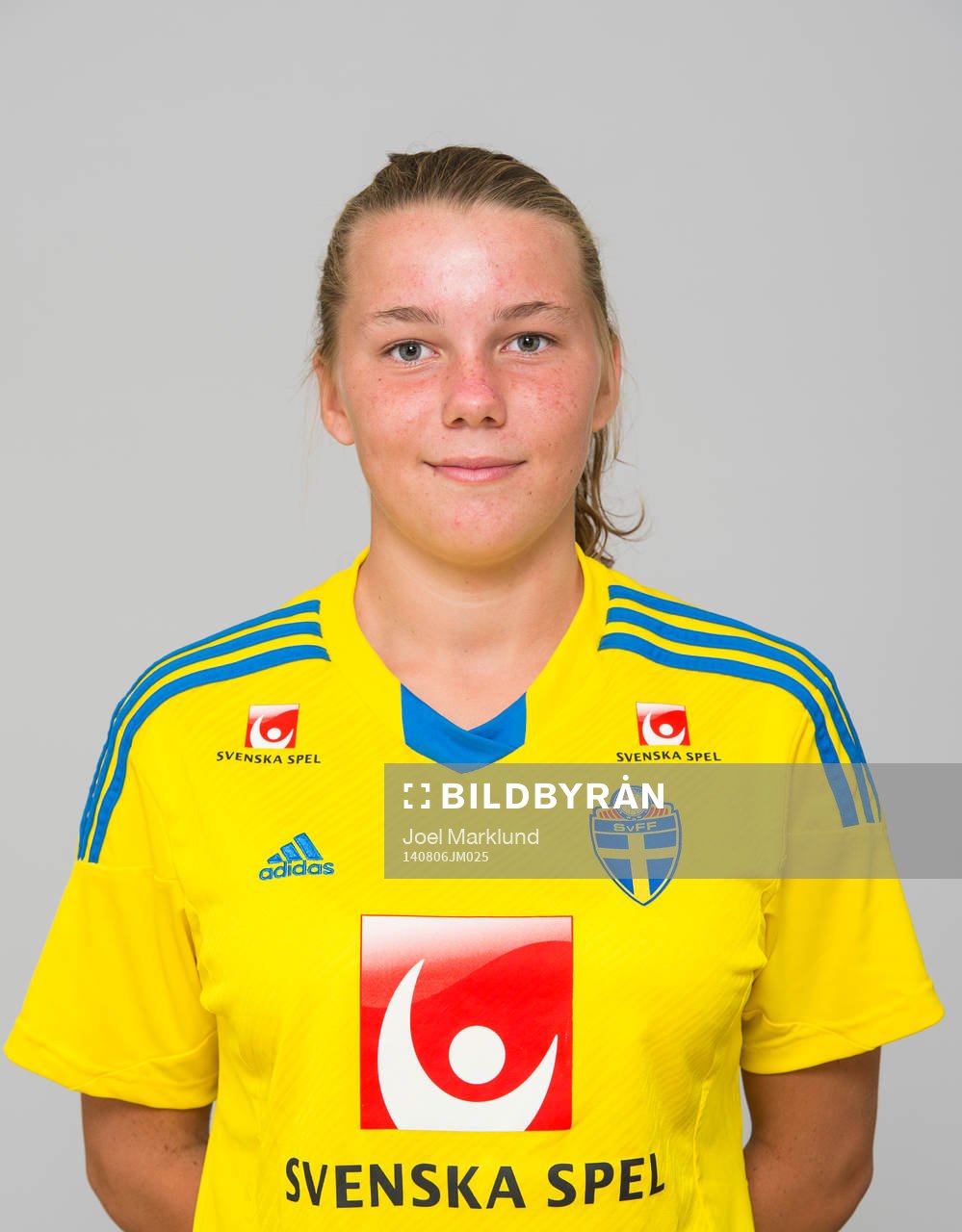 Ebba Hed, spelare i F15/99-landslaget i fotboll, poserar för ett porträtt den 6 augusti 2014 i Stockholm.