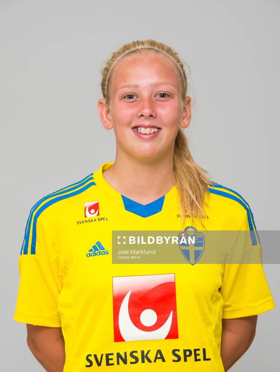 Nora Rönnfors, spelare i F15/99-landslaget i fotboll