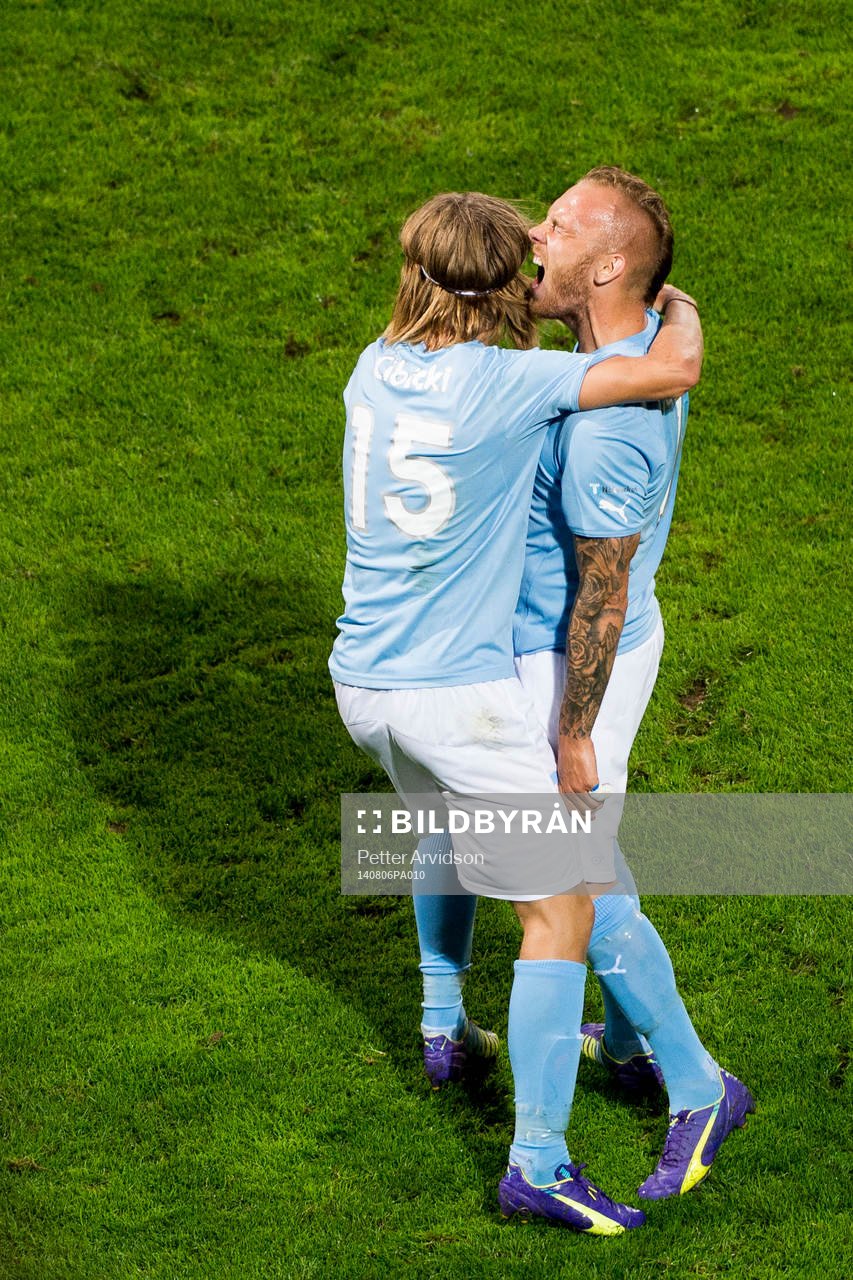Malmö FFs Pawel Cibicki och Magnus Eriksson jublar