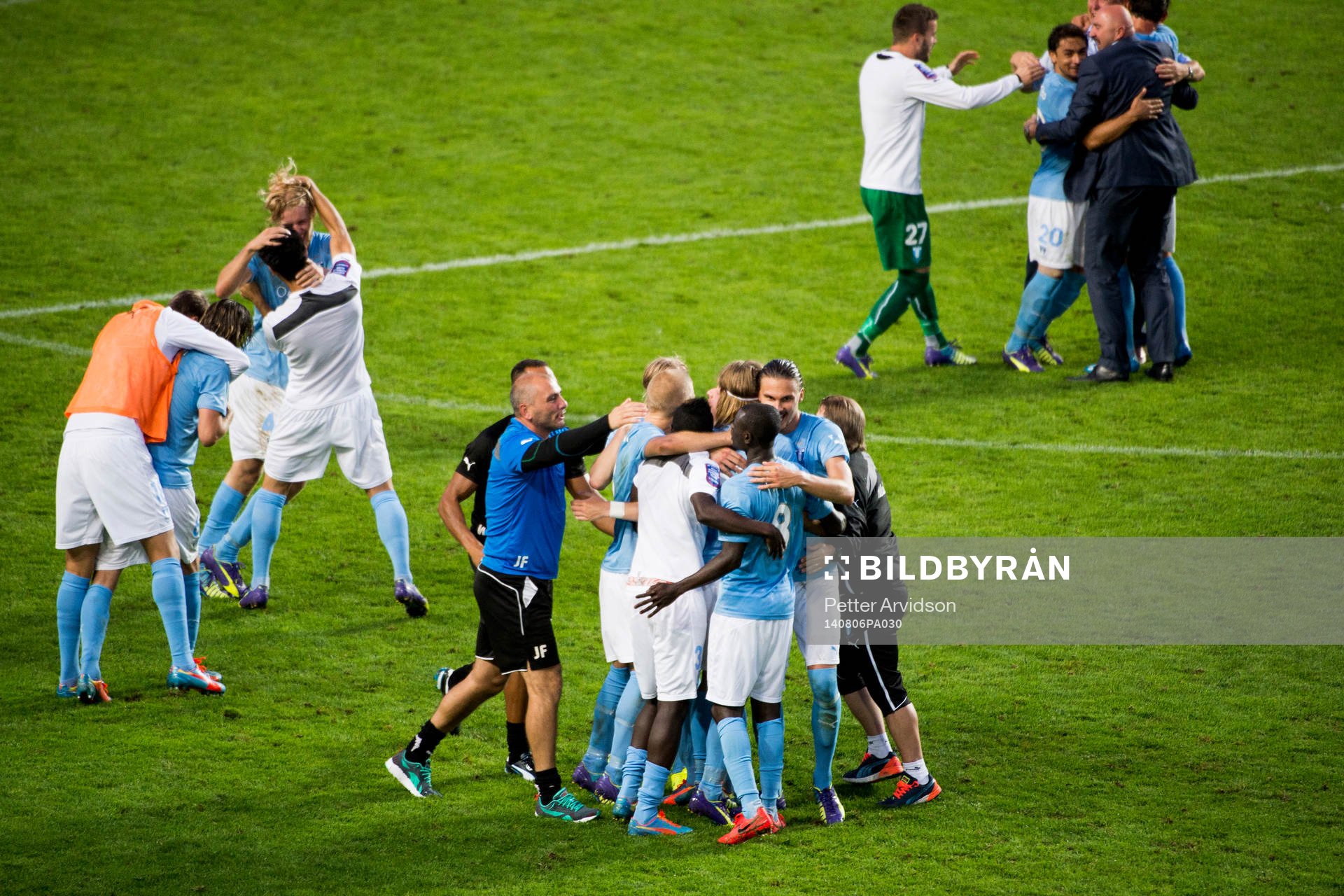 Malmö FFs spelare jublar