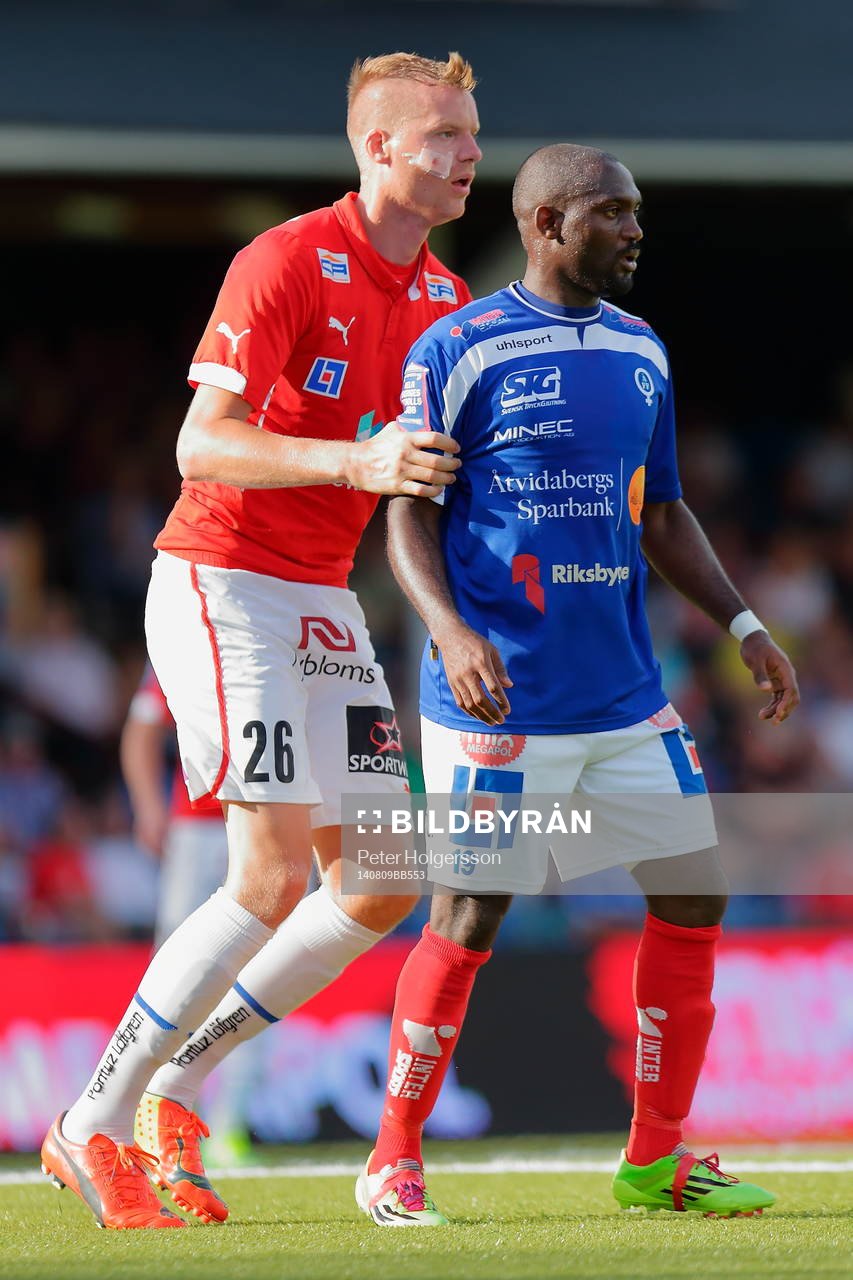 Kalmars Marcus Nilsson och Åtvidabergs John Owoeri