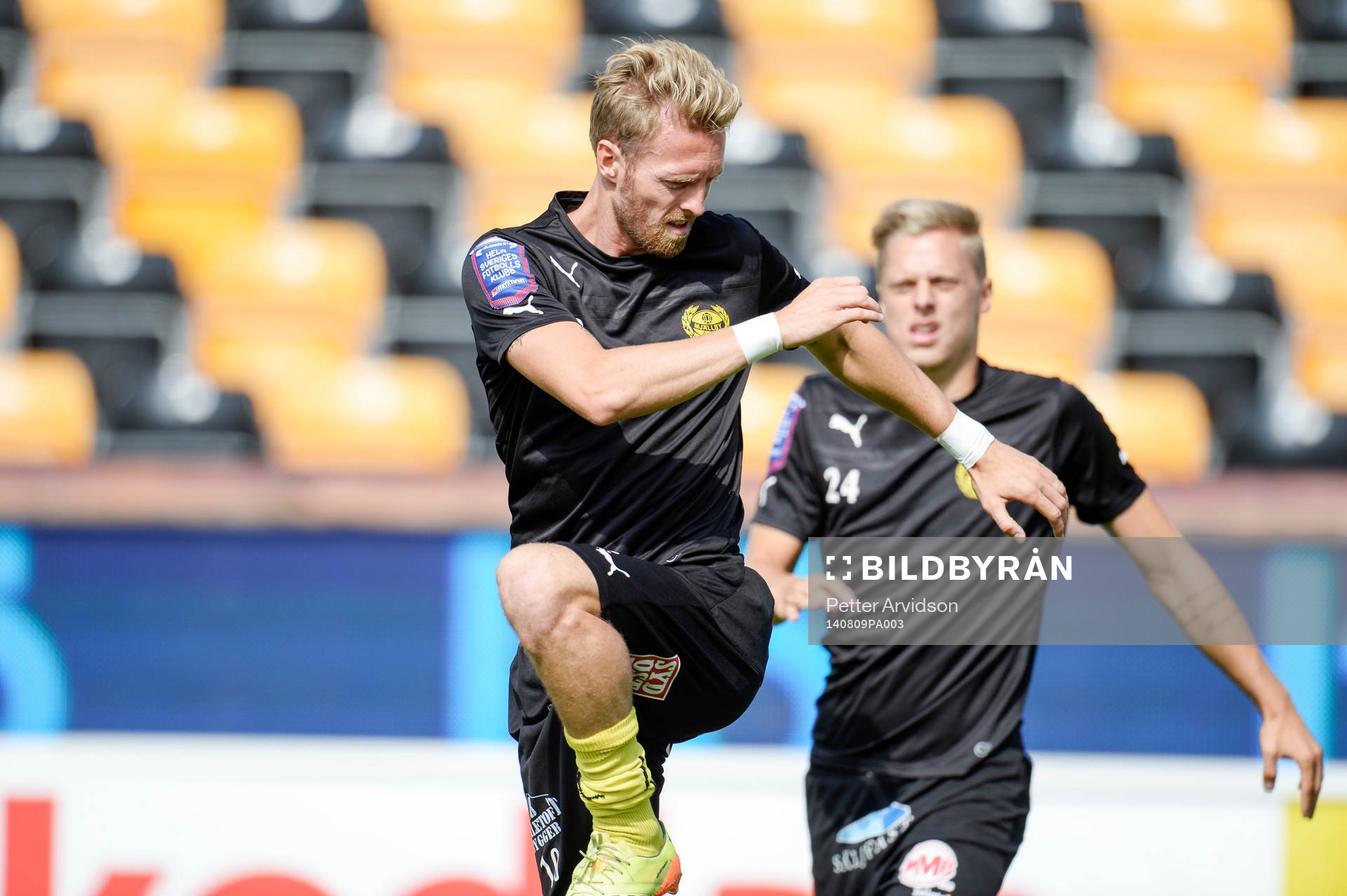 Mjällbys Christian Wilhelmsson under fotbollsmatchen i Allsvenskan mellan Mjällby och Örebro den 9 augusti 2014 i Mjällby.
