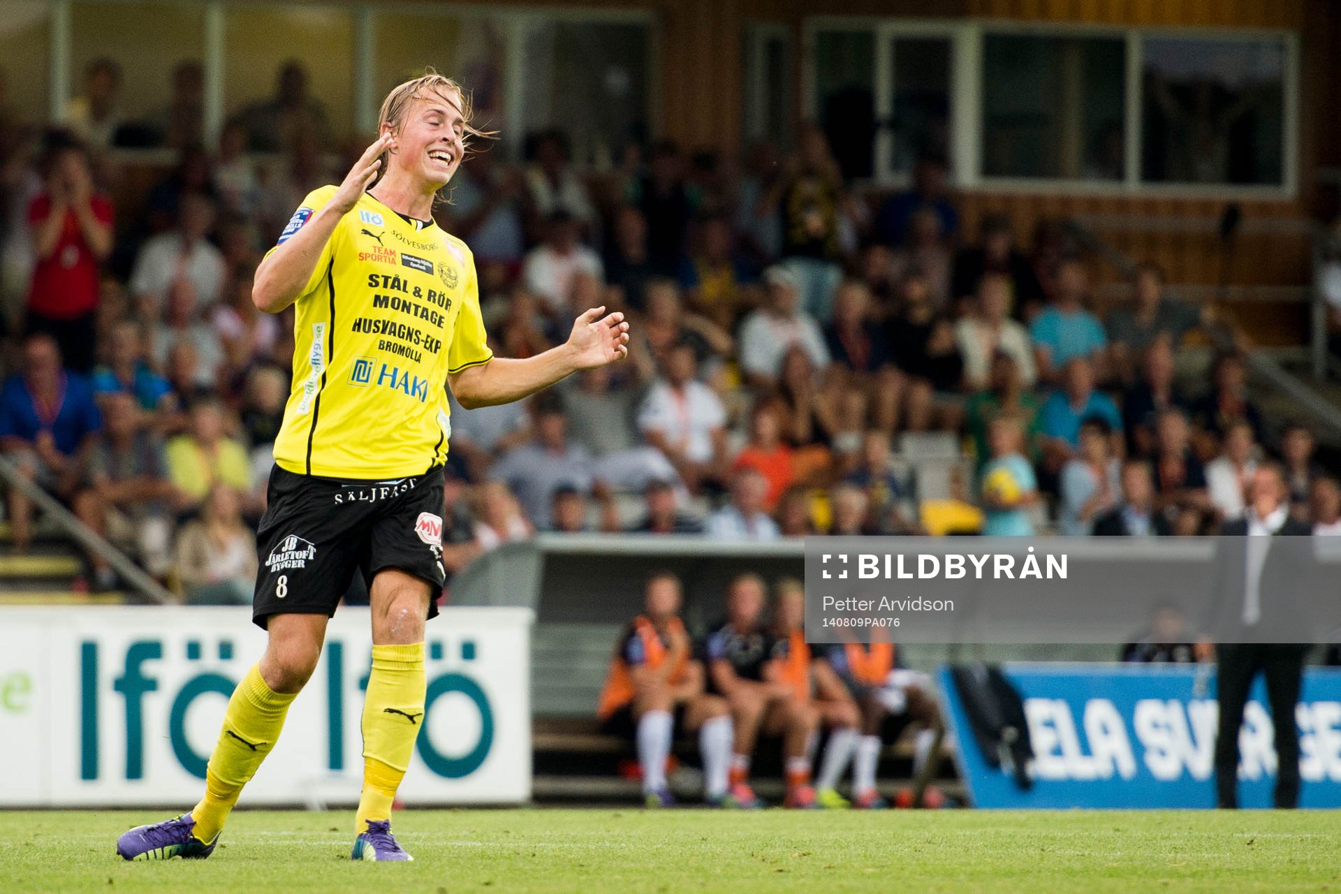 Mjällbys Robin Strömberg deppar