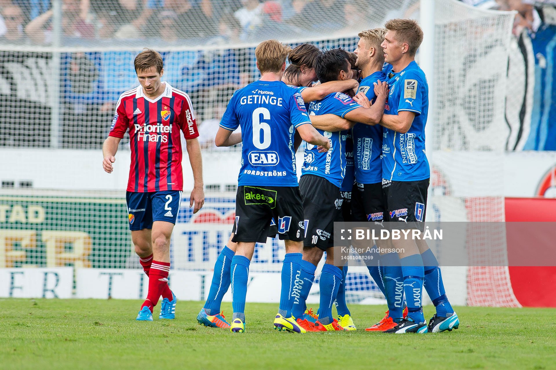 Halmstads Kristinn Steindorsson har gjort 2-1 och jublar