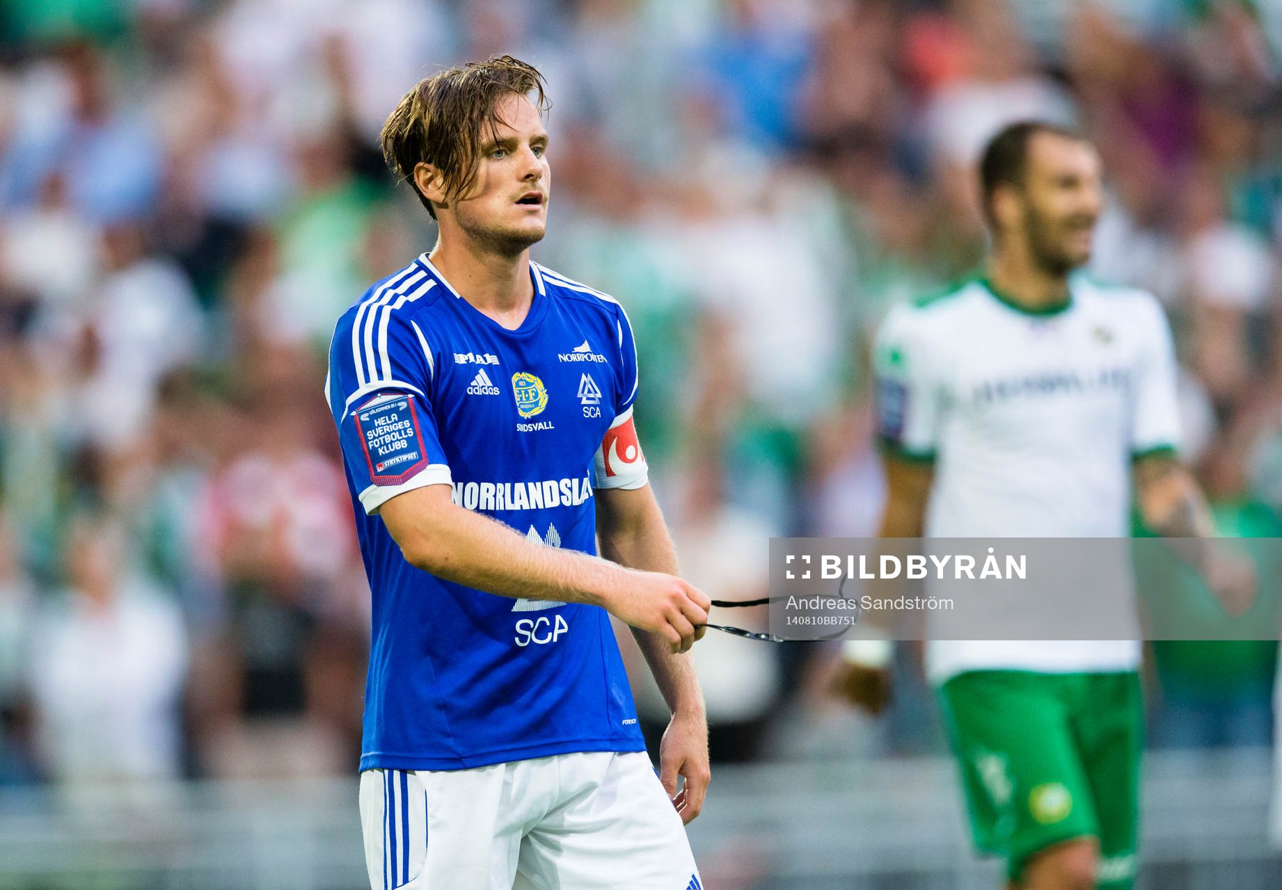 GIF Sundsvalls Eric Larsson ser deppig ut