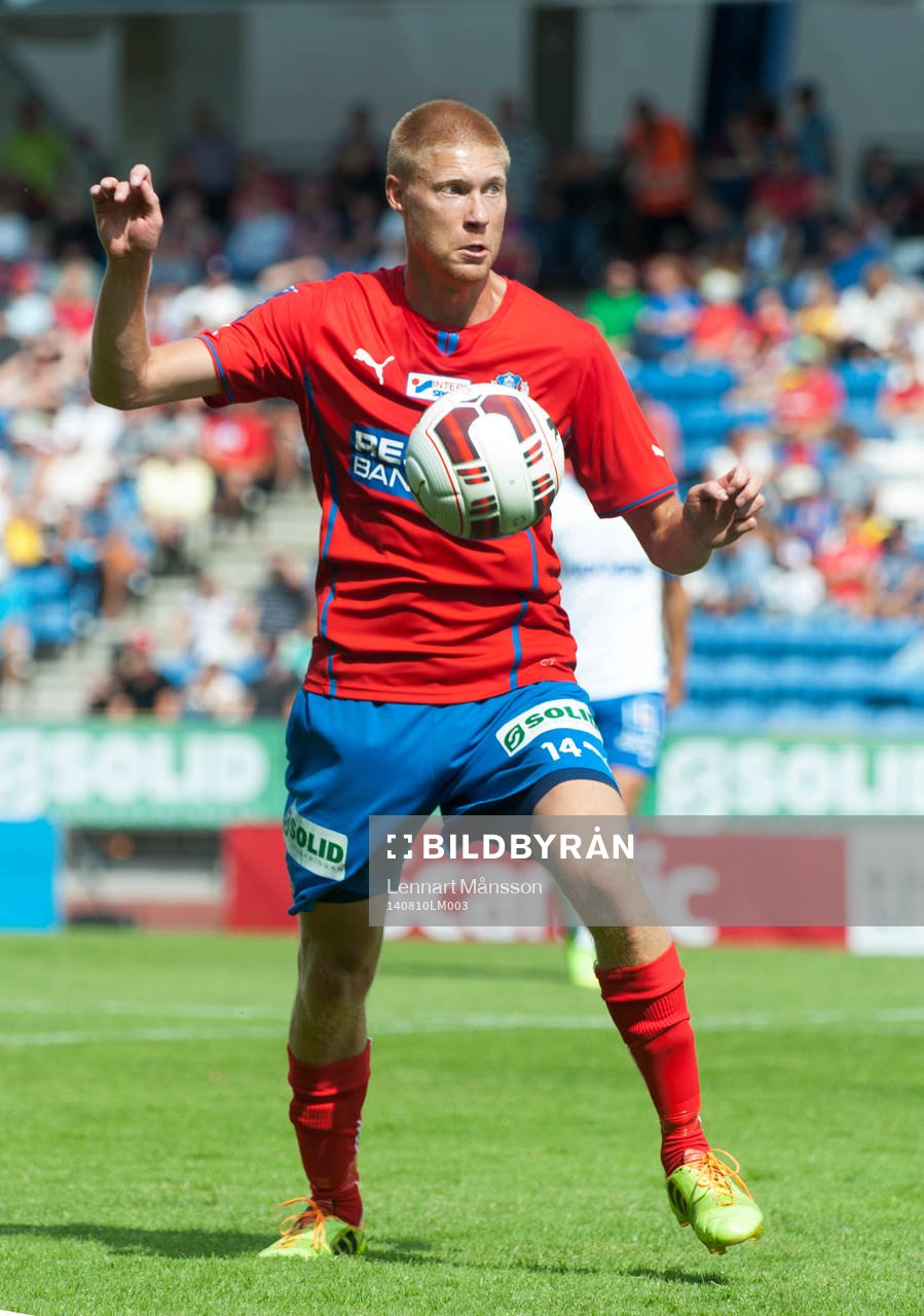 Helsingborgs Markus Holgersson i matchen i allsvenskan