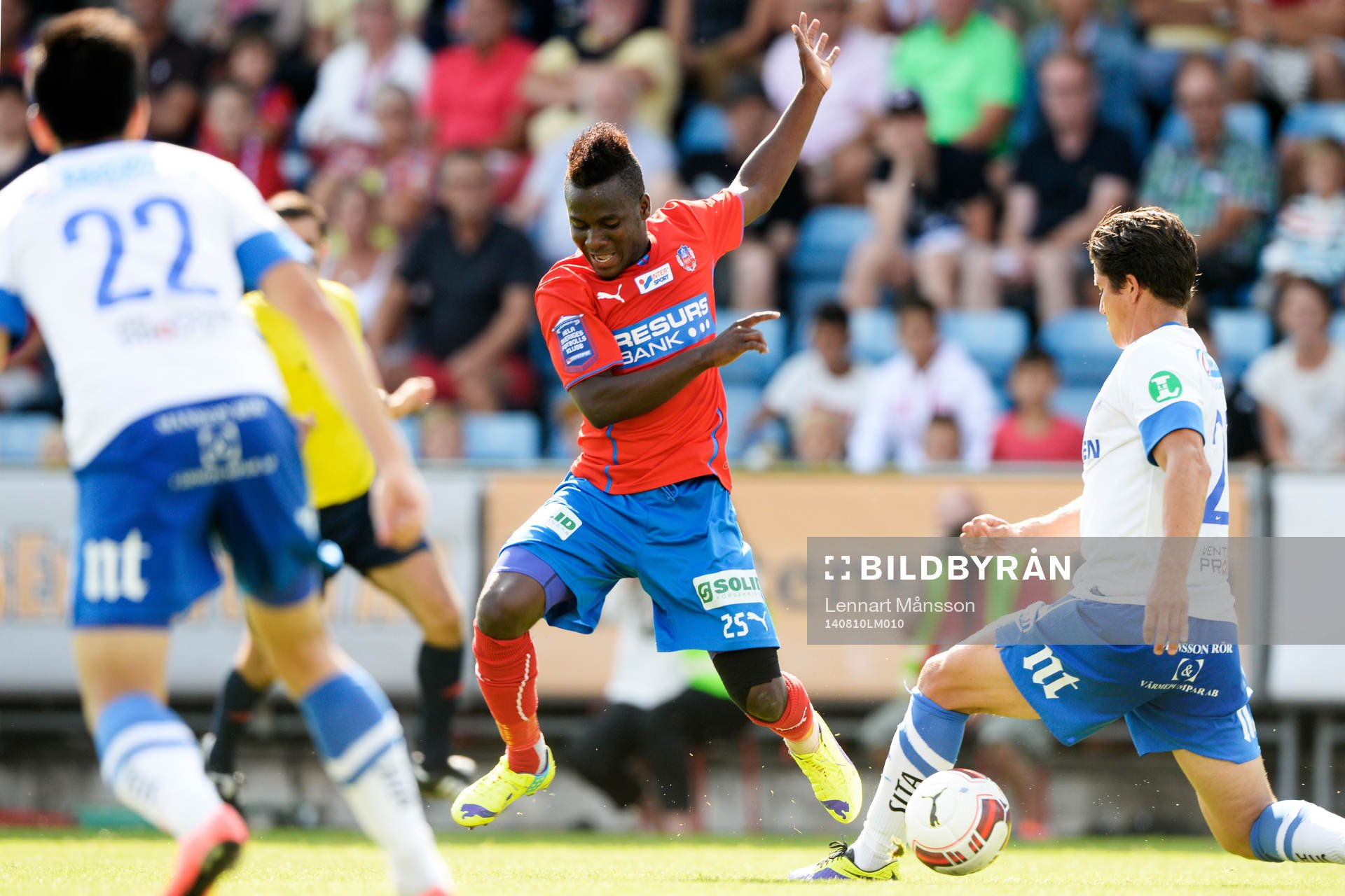 Helsingborgs David Accam i matchen i allsvenskan mellan