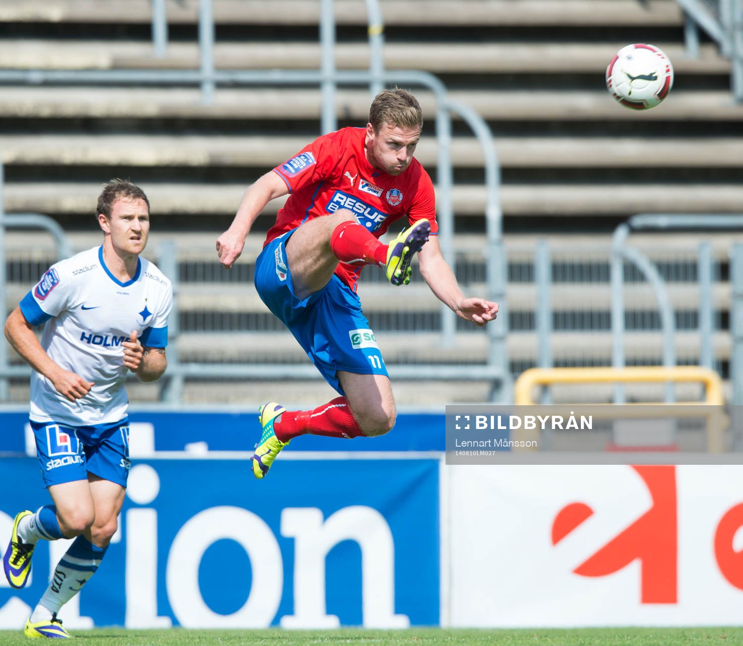 Helsingborgs Arnor Smarason i matchen i allsvenskan mellan