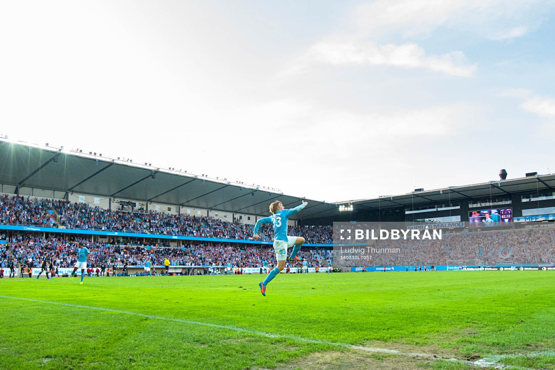 Malmö FFs Emil Forsberg jublar