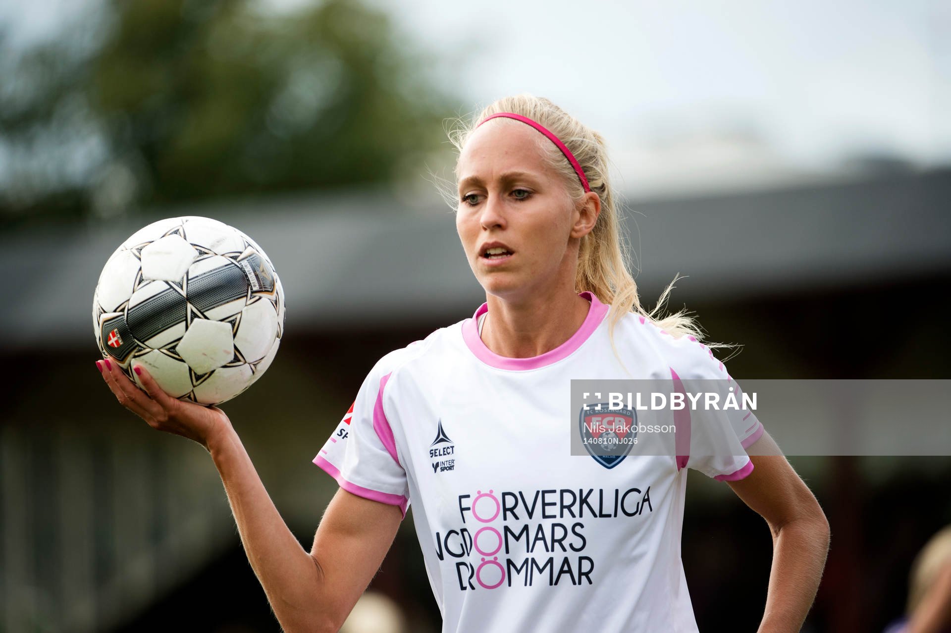Rosengårds Line Röddik Hansen under den damallsvenska fotbollsmatchen mellan FC Rosengård FF och Jitex den 10 augusti 2014 i Malmö.