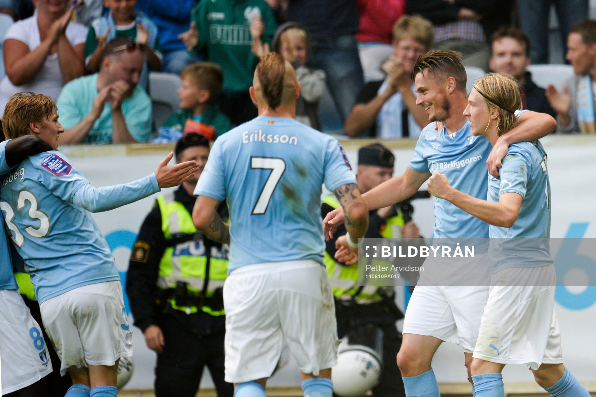 Malmö FFs Markus Rosenberg och Simon Kroon jublar