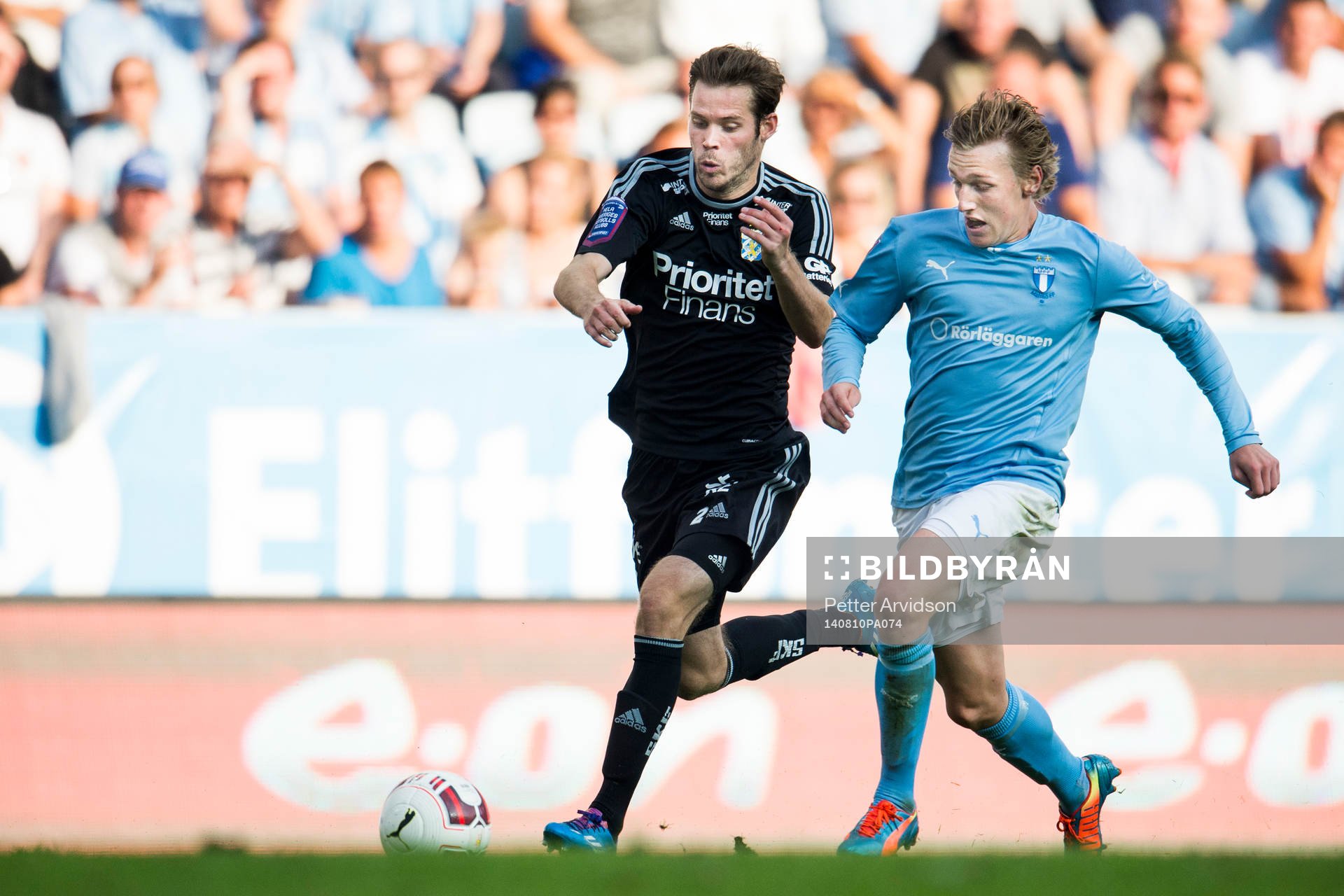 Malmö FFs Emil Forsberg jagar IFK Göteborgs Emil