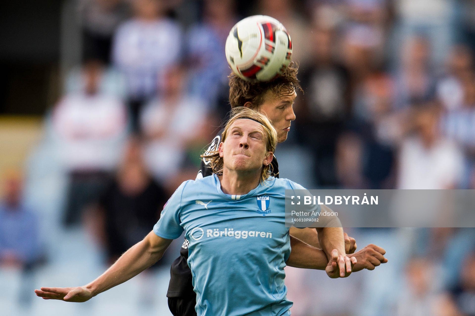 Malmö FFs Simon Kroon i nickduell med IFK Göteborgs