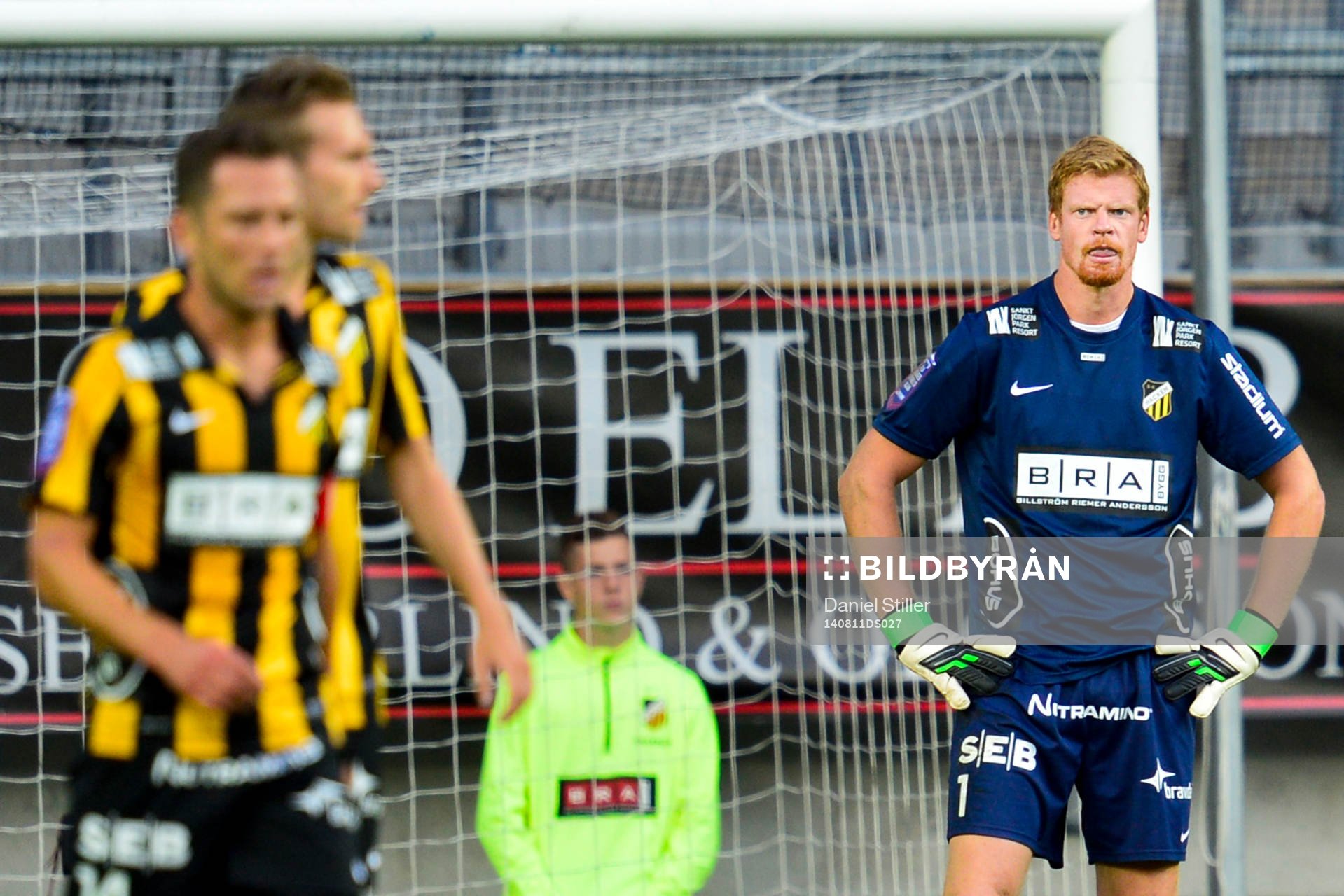 Häckens målvakt Christoffer Källqvist deppar