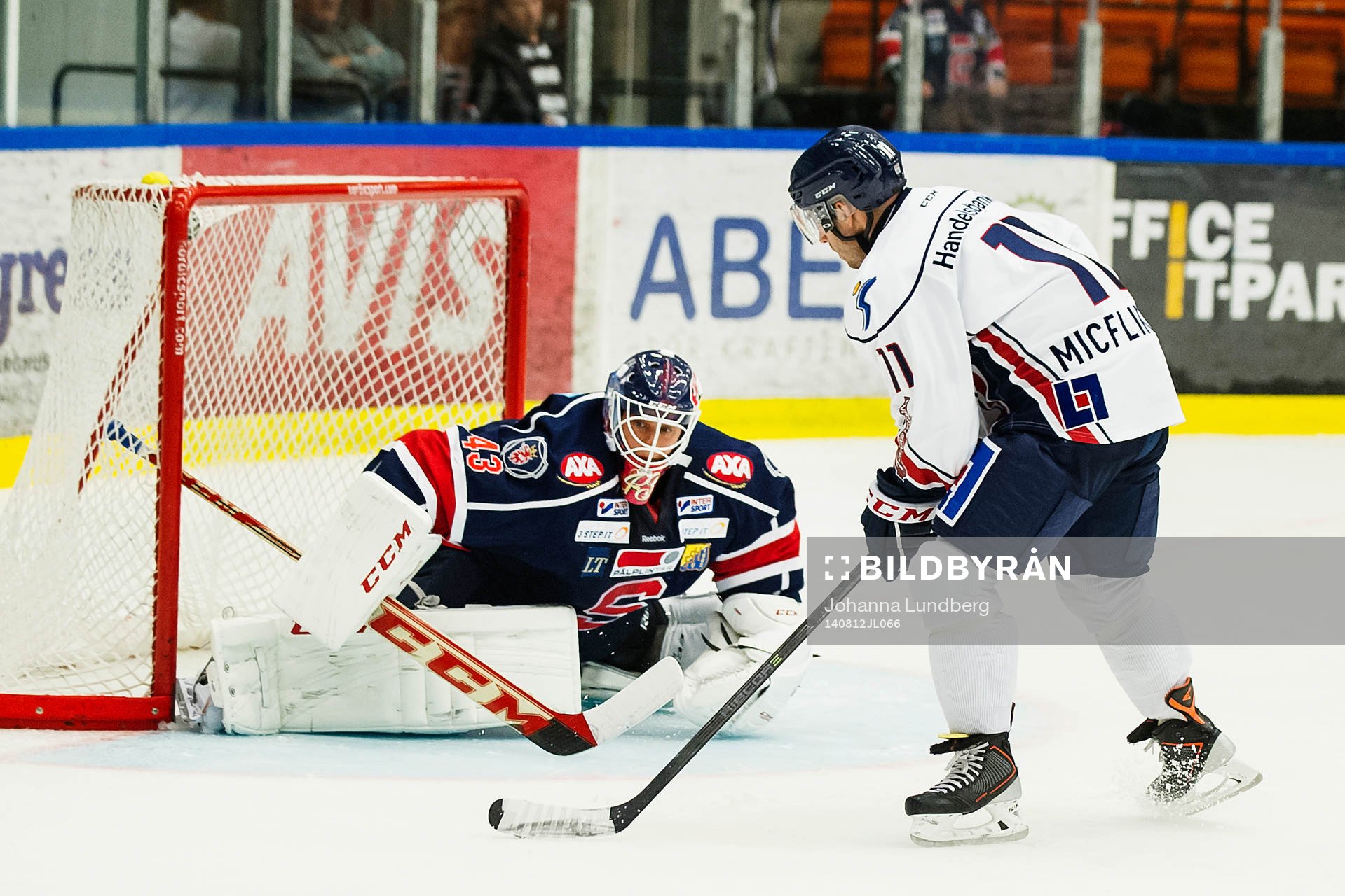 Linköpings Jacob Micflikier gör 2-1 bakom  Södertäljes