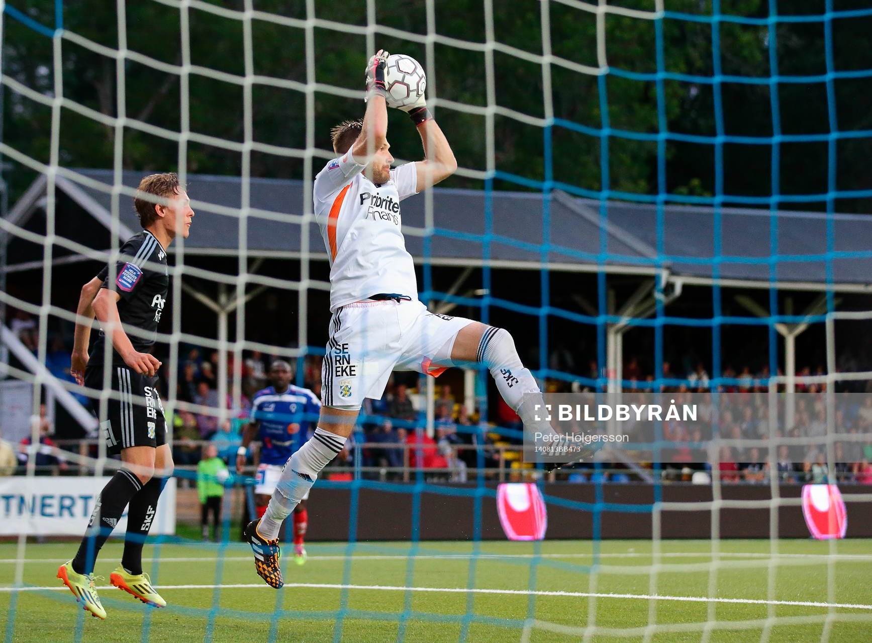 Räddning av IFK Göteborgs målvakt John Alvbåge