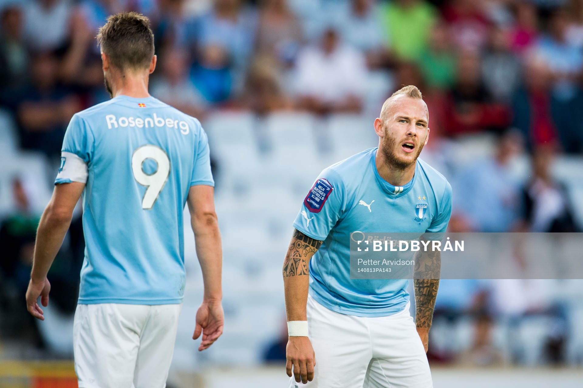 Malmö FFs Markus Rosenberg (ryggen) och Magnus Eriksson