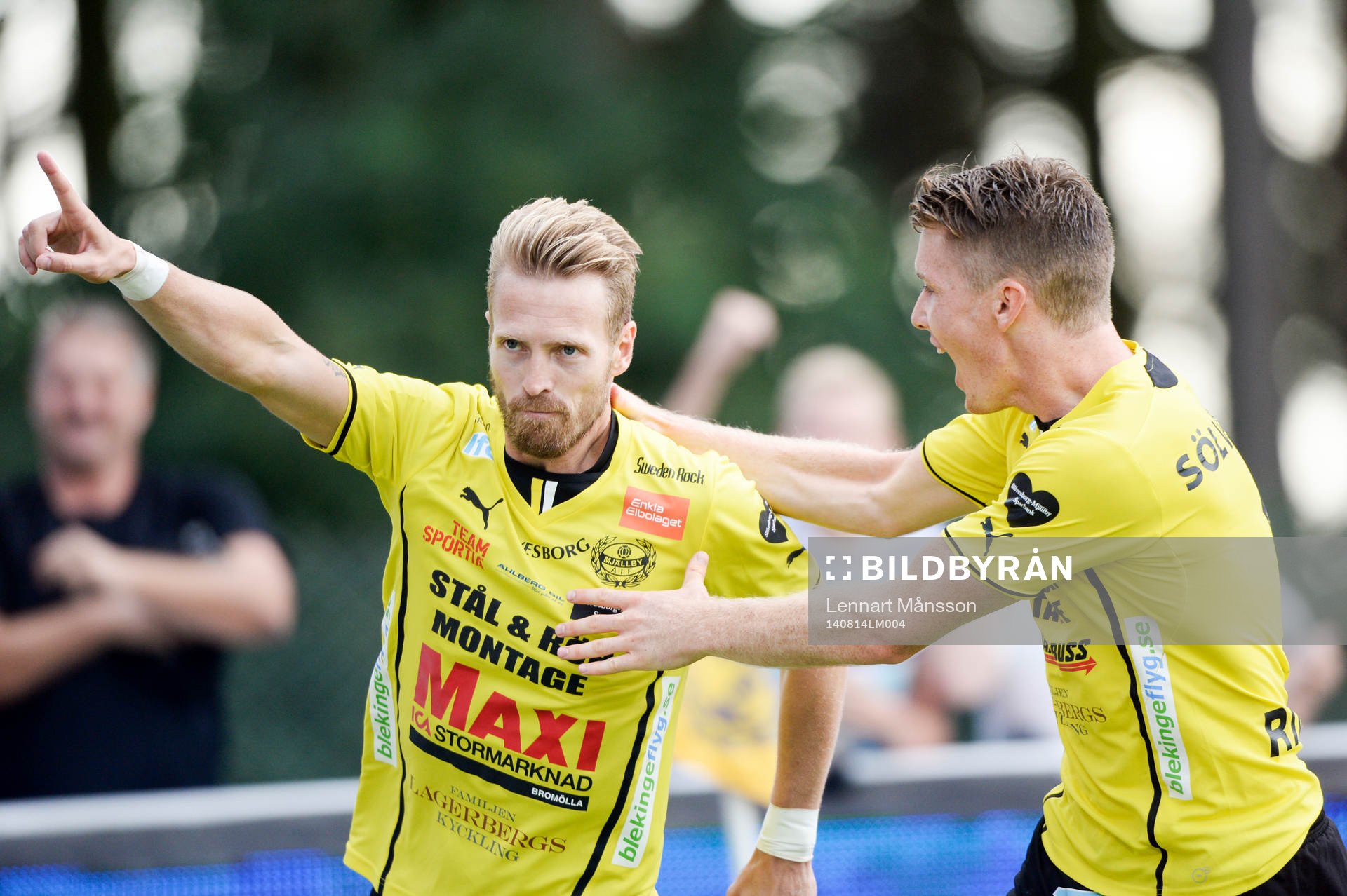 Mjällbys Christian Wilhelmsson jublar