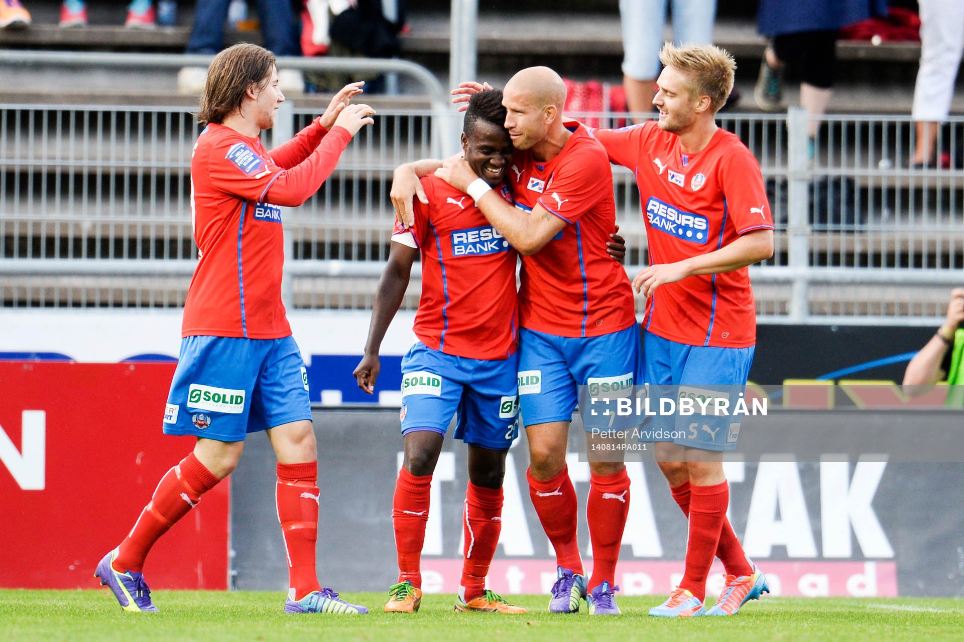 Helsingborgs David Accam jublar