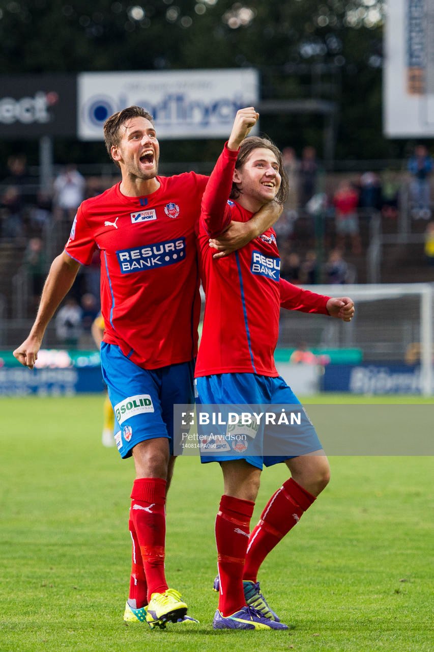 Helsingborgs Mikael Dahlberg (tv) och Darijan Bojanic (th)