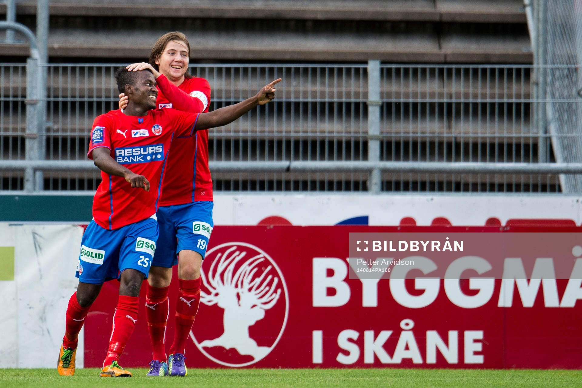 Helsingborgs David Accam kramas om av Darijan Bojanic