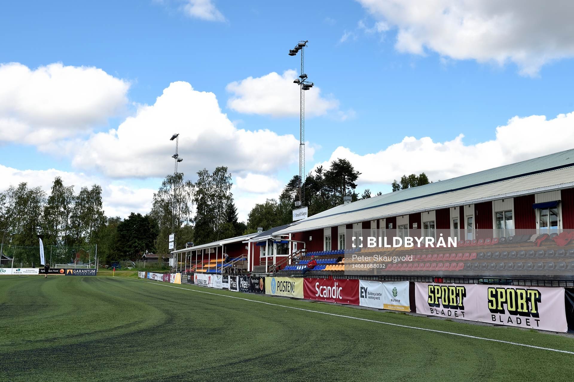 LF Arena innan fotbollsmatchen i Damallsvenskan mellan