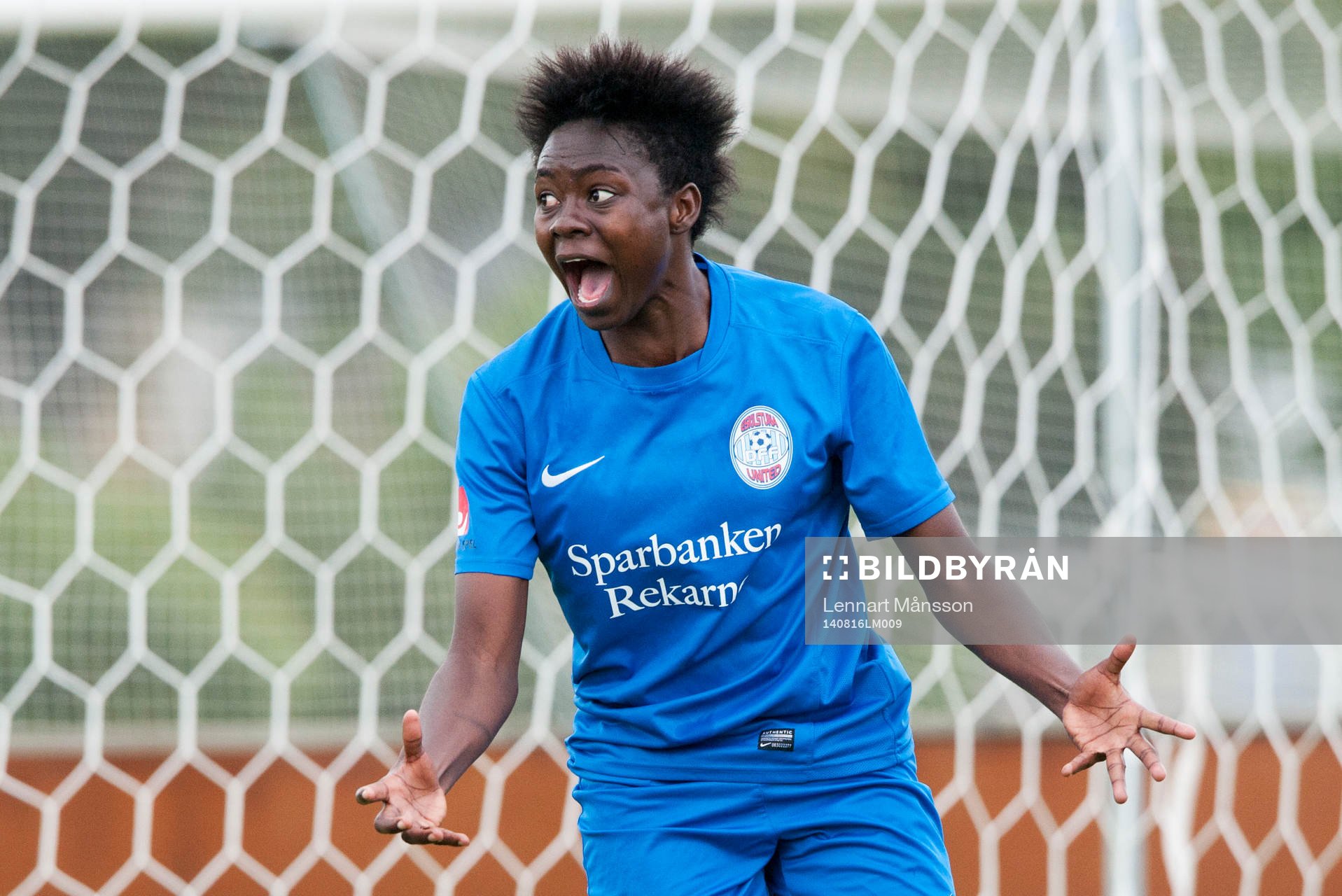 Eskilstunas Gaelle Enganamouit i matchen i damallsvenskan