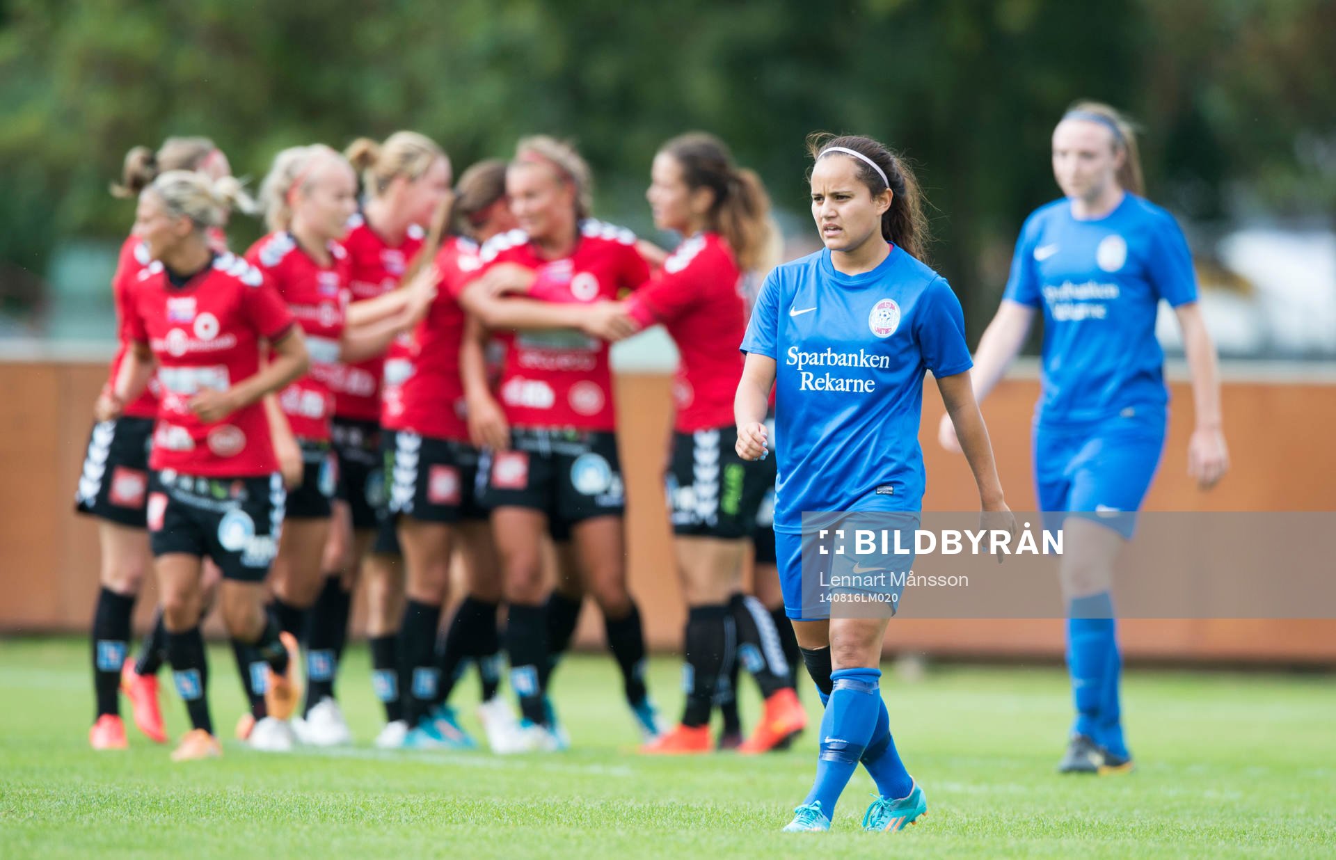 Kristianstads Olivia Welin har gjort 1-0 och Kristianstad