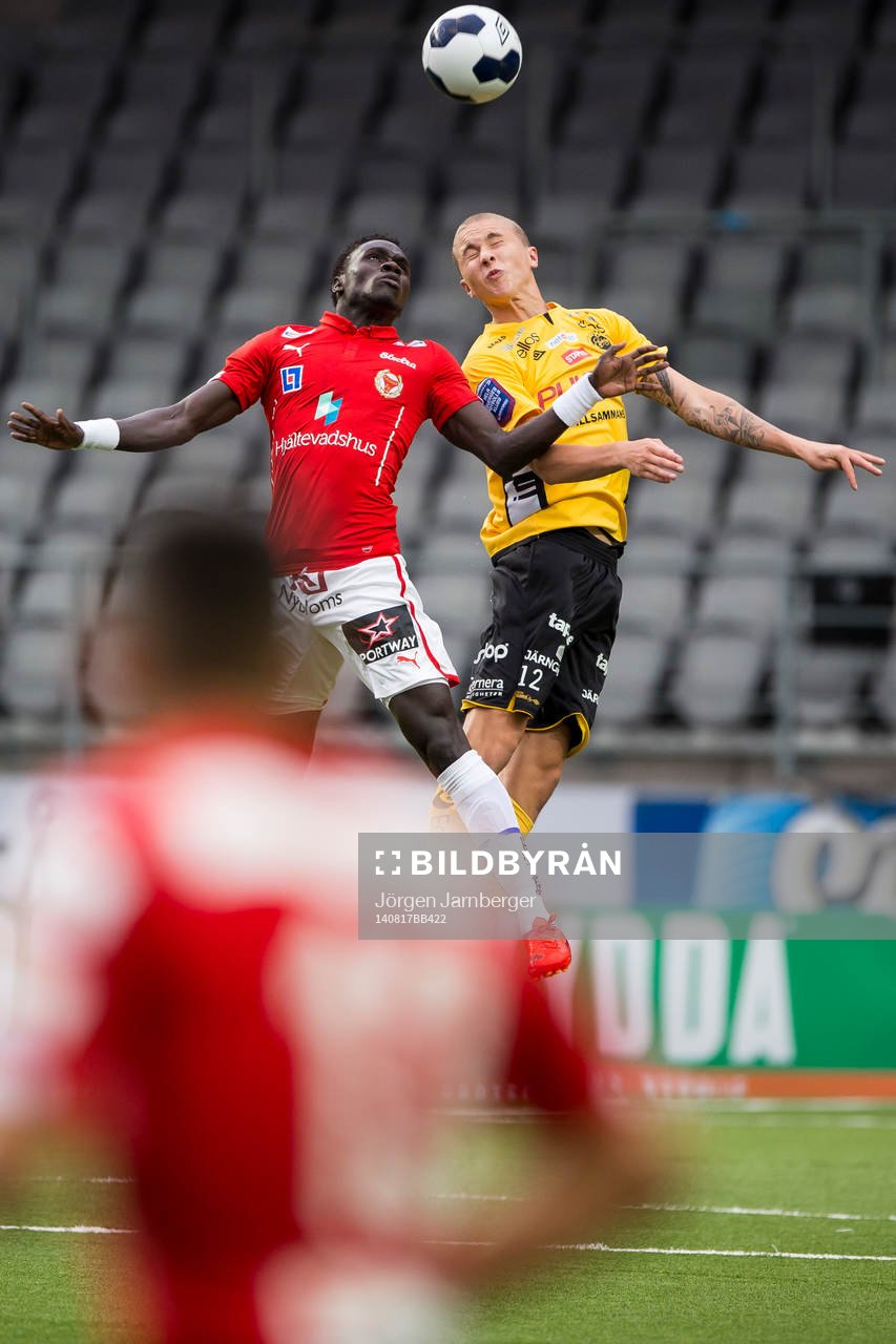 Nickduell mellan Kalmars Papa Alioune Diouf och Elfsborgs