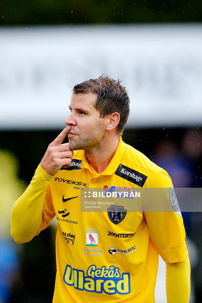 Falkenbergs Stefan Rodevåg jublar