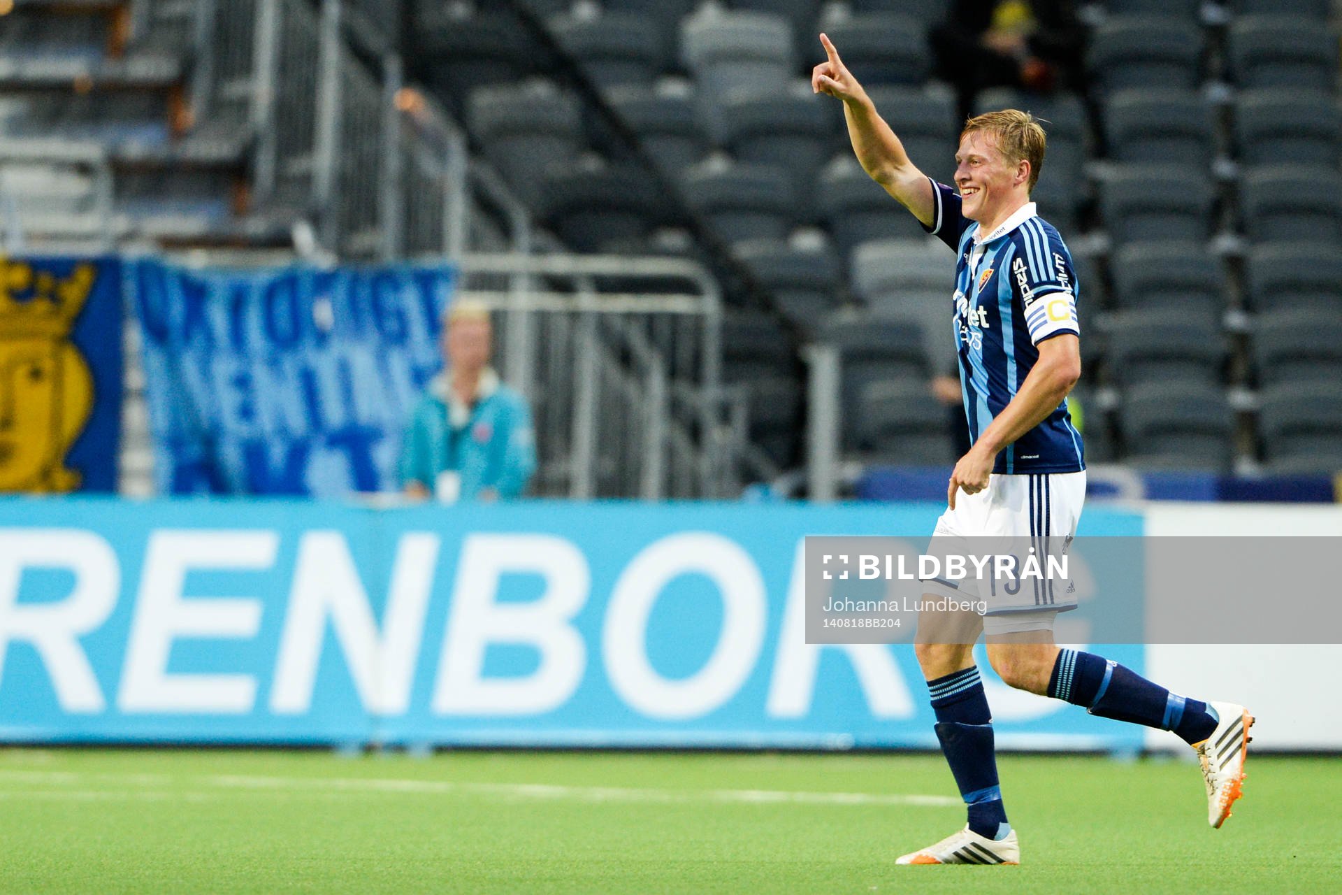 Djurgårdens Emil Bergström jublar