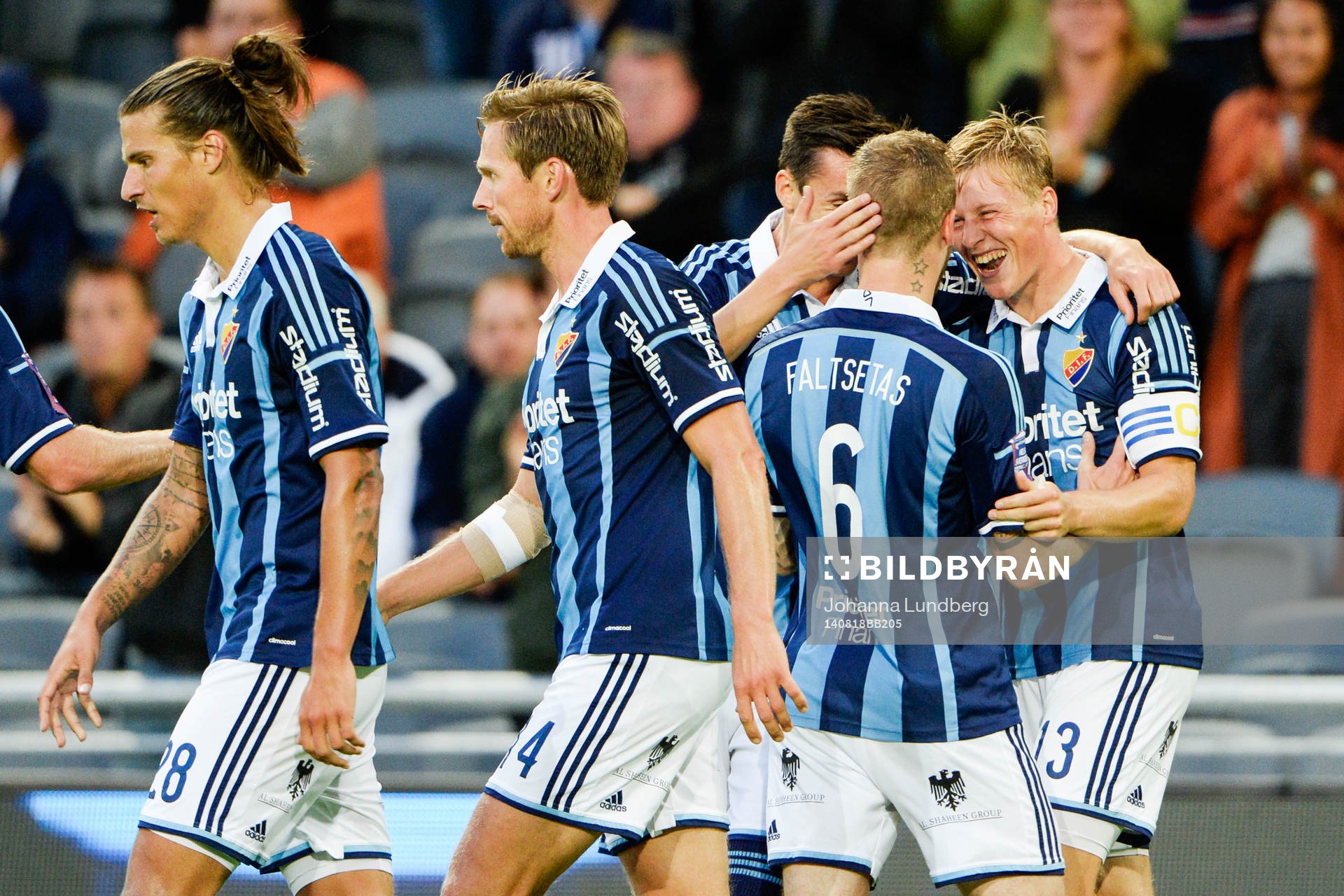 Djurgårdens Emil Bergström jublar