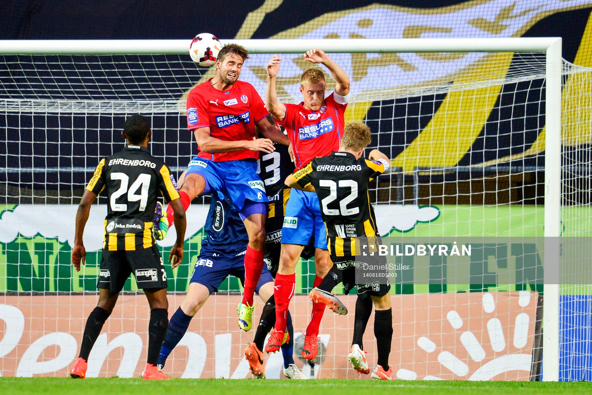 Helsingborgs Mikael Dahlberg gör 0-1