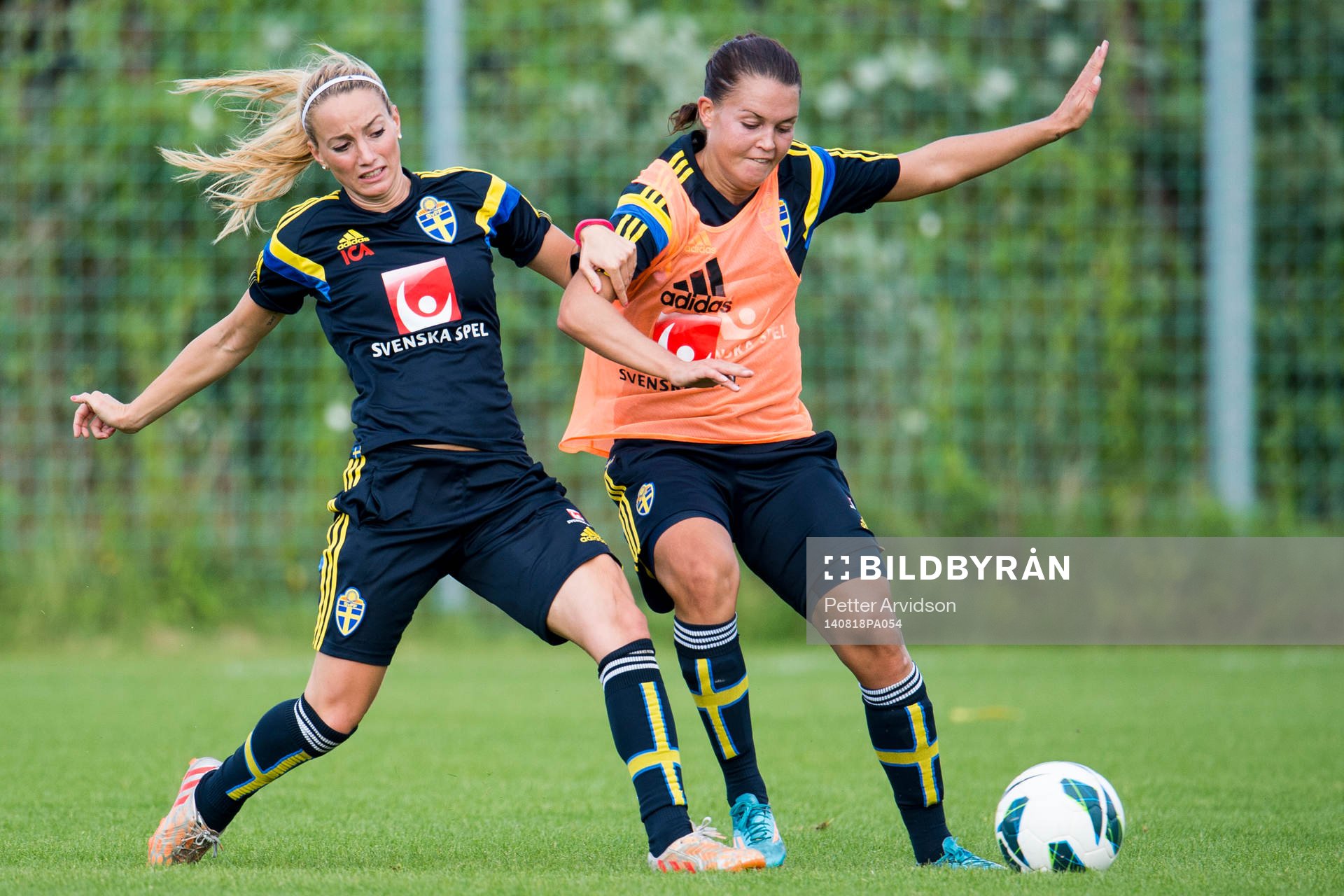 Sveriges Kosovare Asllani