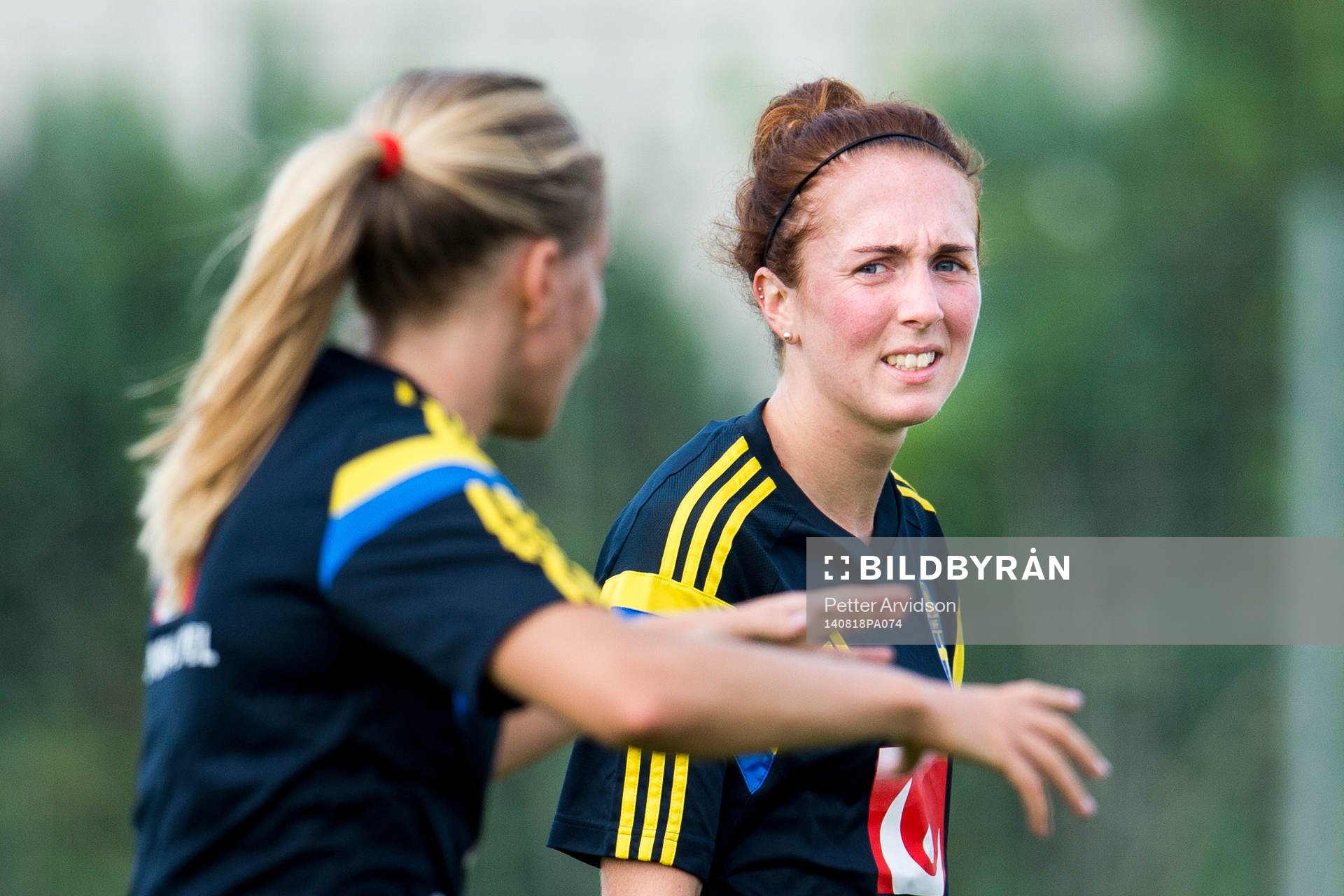 Sveriges Marina Pettersson Engström under en träning inför VM-kvalmatchen mot Polen den 18 augusti 2014 i Gdansk.