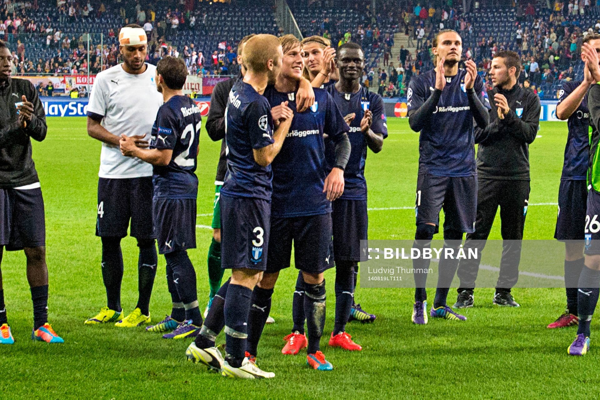 Malmö FFs Anton Tinnerholm kramar om Emil Forsberg