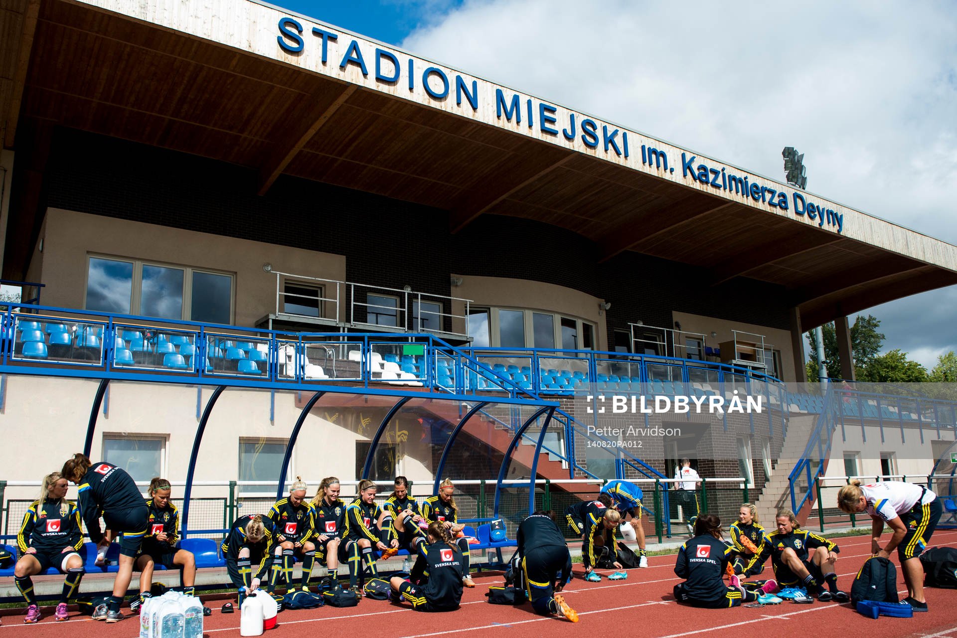 Svenska laget på plats på matcharenan Stadion Miejski im.