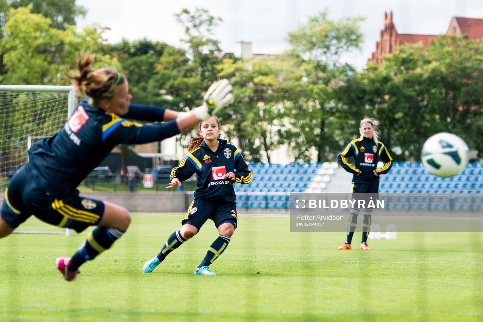 Sveriges Malin Diaz Pettersson tränar avslut
