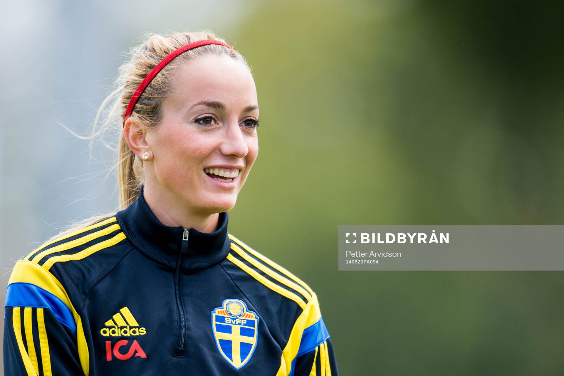 Sveriges Kosovare Asllani