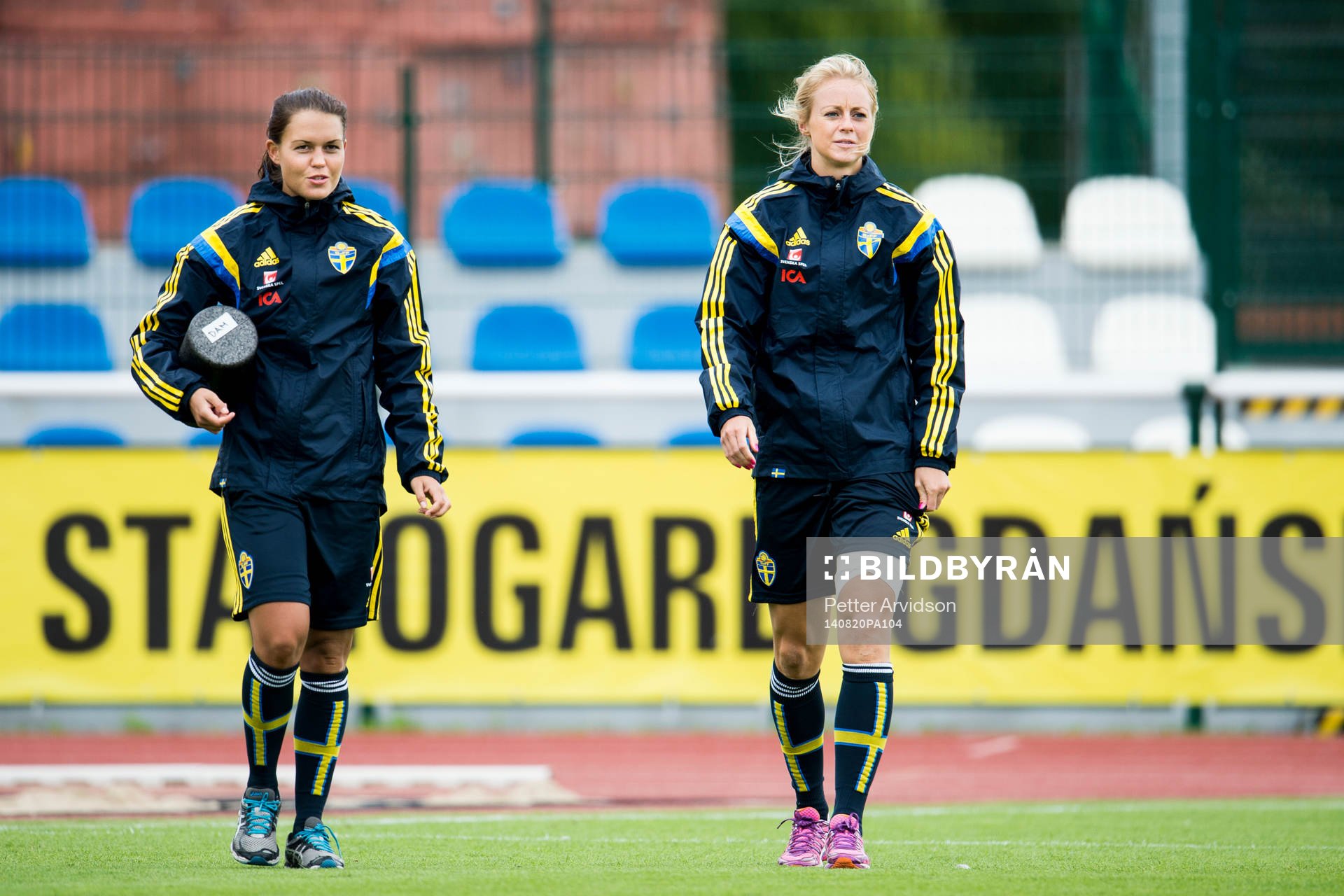 Sveriges Emilia Appelqvist och Amanda Ilestedt är skadade