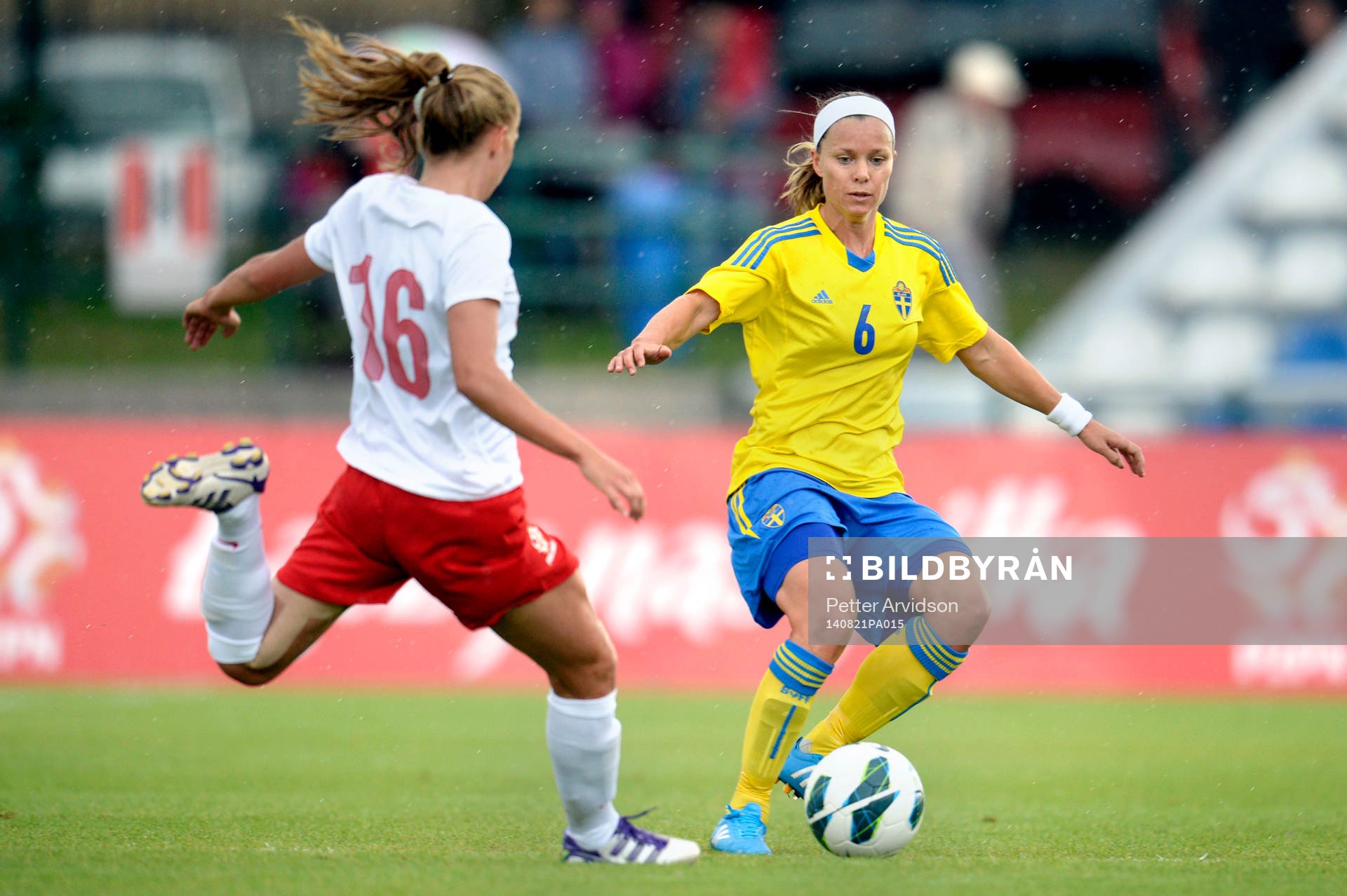 Polens Weronika Aszkielowicz och Sveriges Sara Thunebro