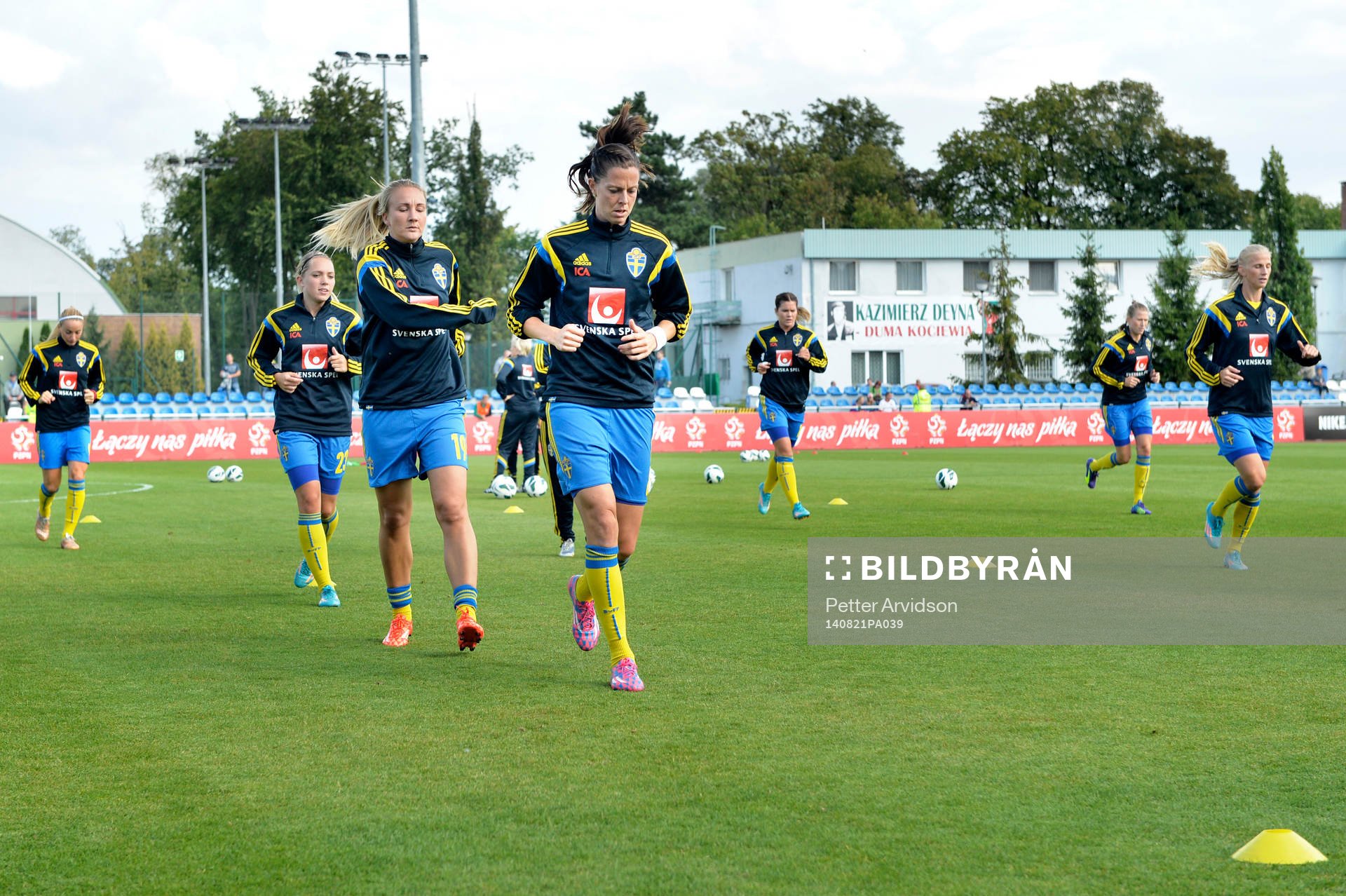 Sveriges Lotta Schelin, Sofia Jakobsson och Elin Rubensson