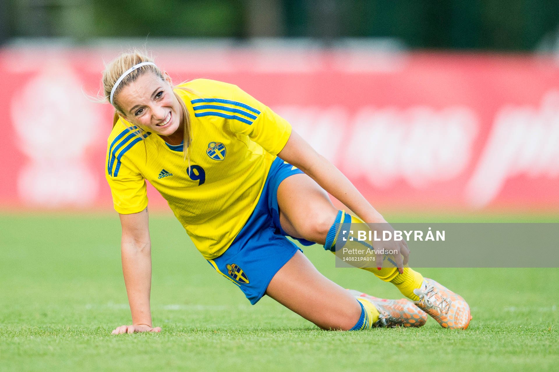 Sveriges Kosovare Asllani deppar