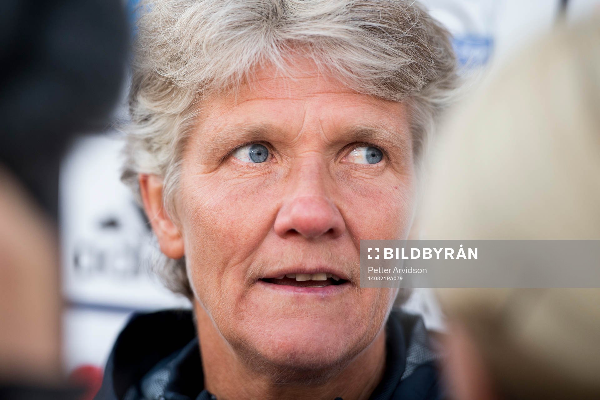 Sveriges förbundskapten Pia Sundhage svarar på frågor