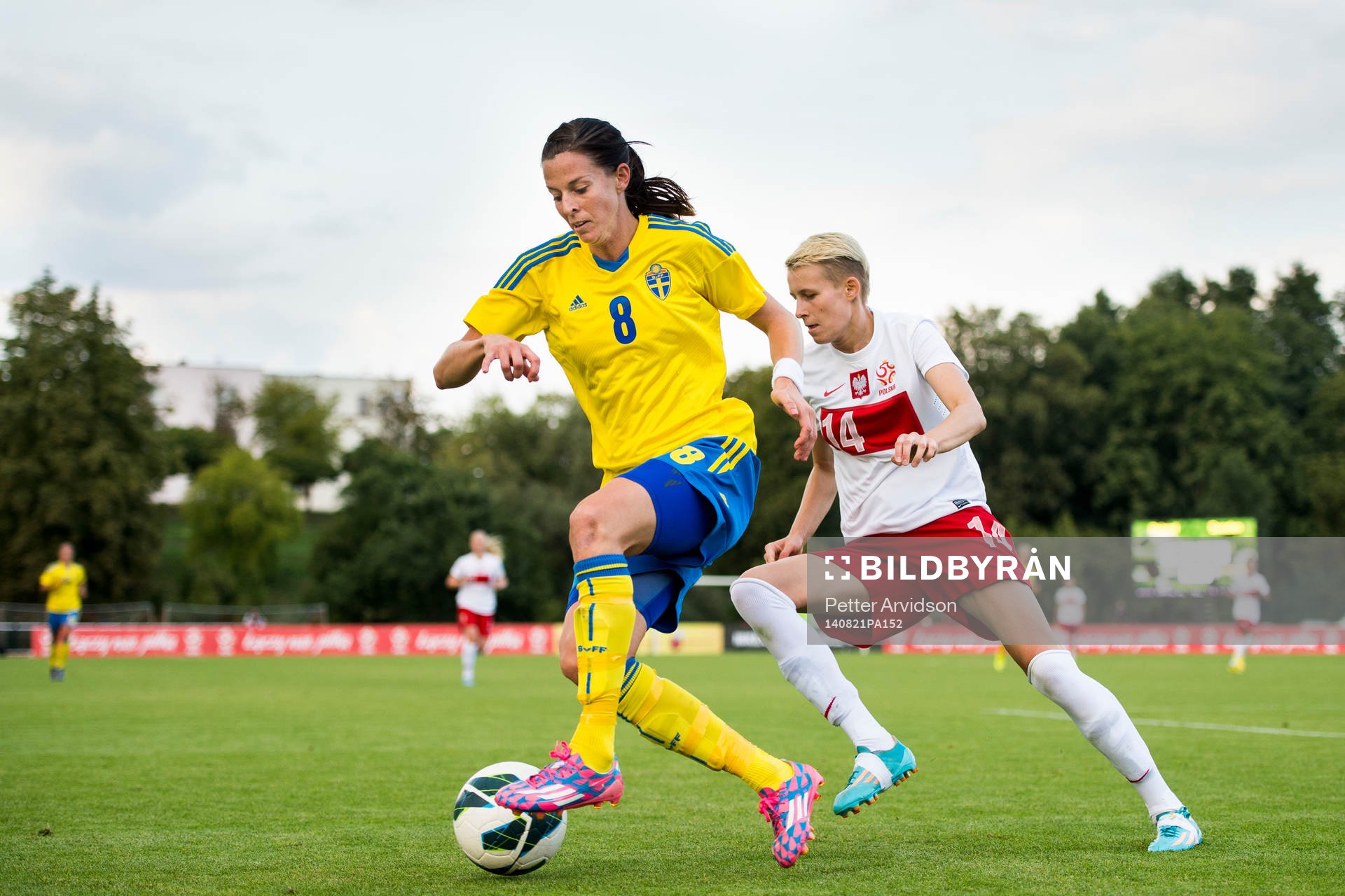 Sveriges Lotta Schelin och Polens Jolanta Siwinska