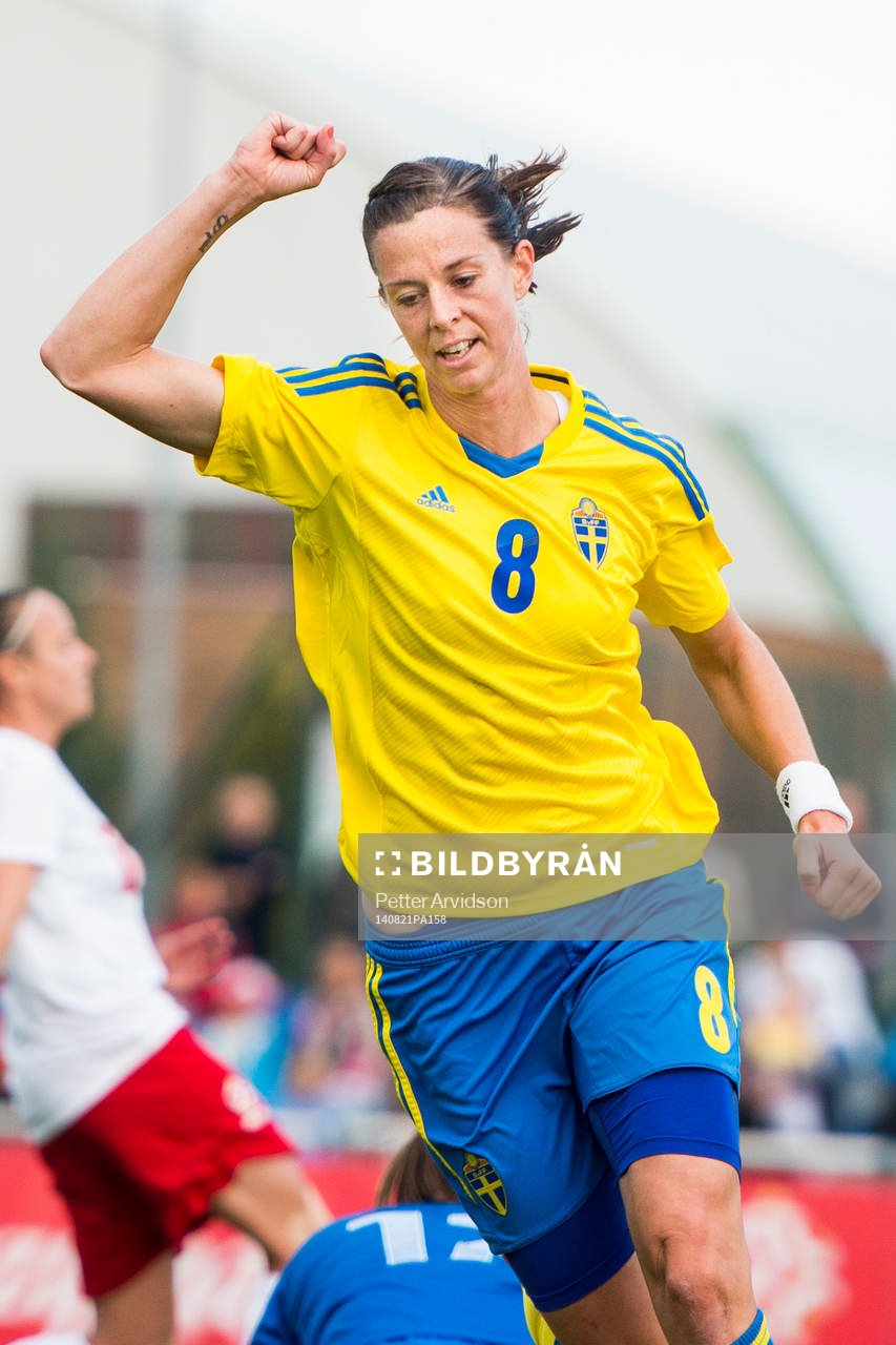 Sveriges Lotta Schelin jublar