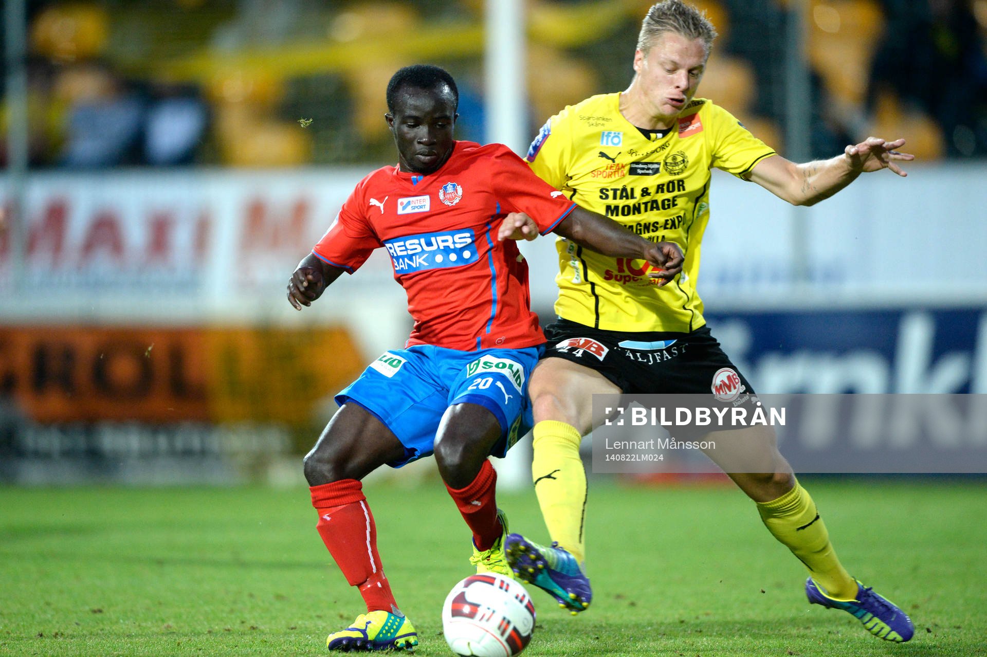Helsingborgs Emmanuel Boateng och Mjällbys Mattias