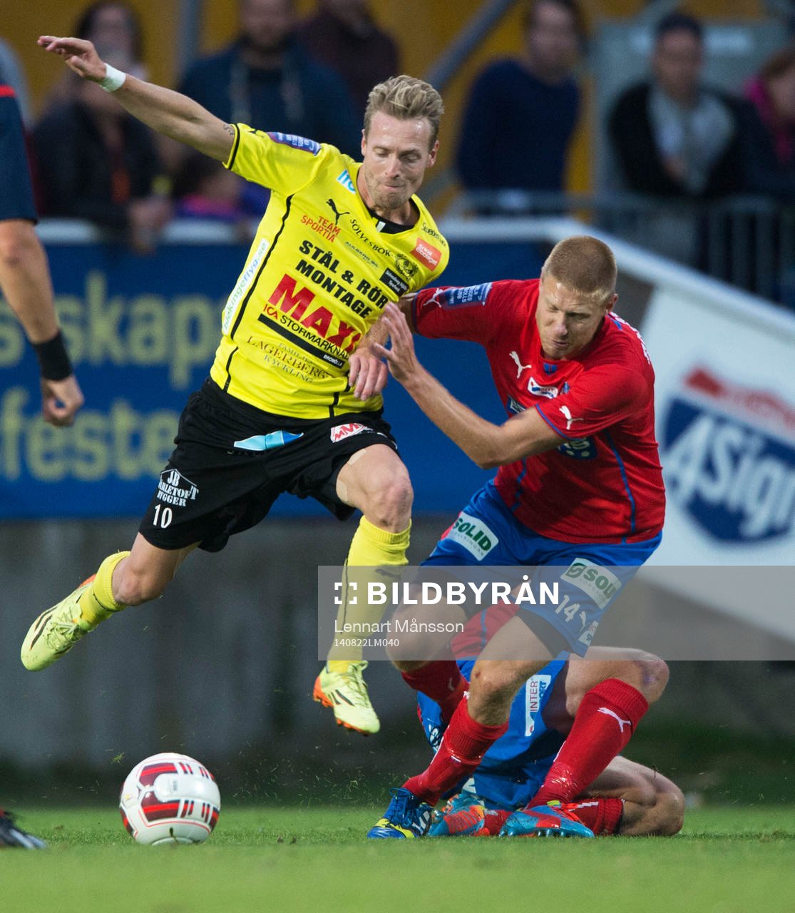 Mjällbys Christian Wilhelmsson och Helsingborgs Markus