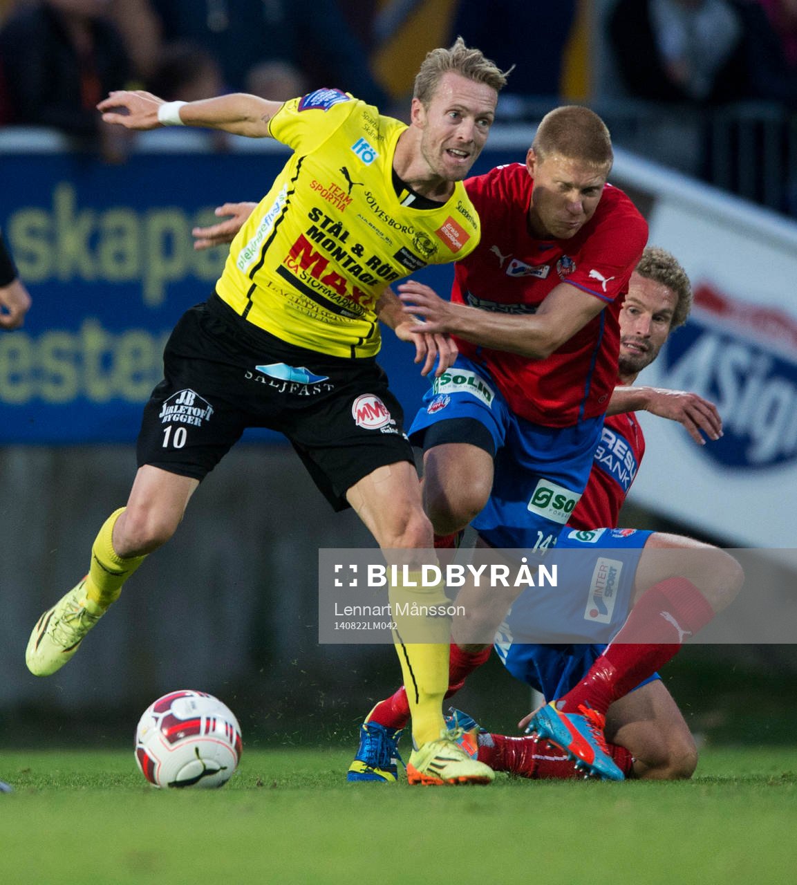 Mjällbys Christian Wilhelmsson och Helsingborgs Markus