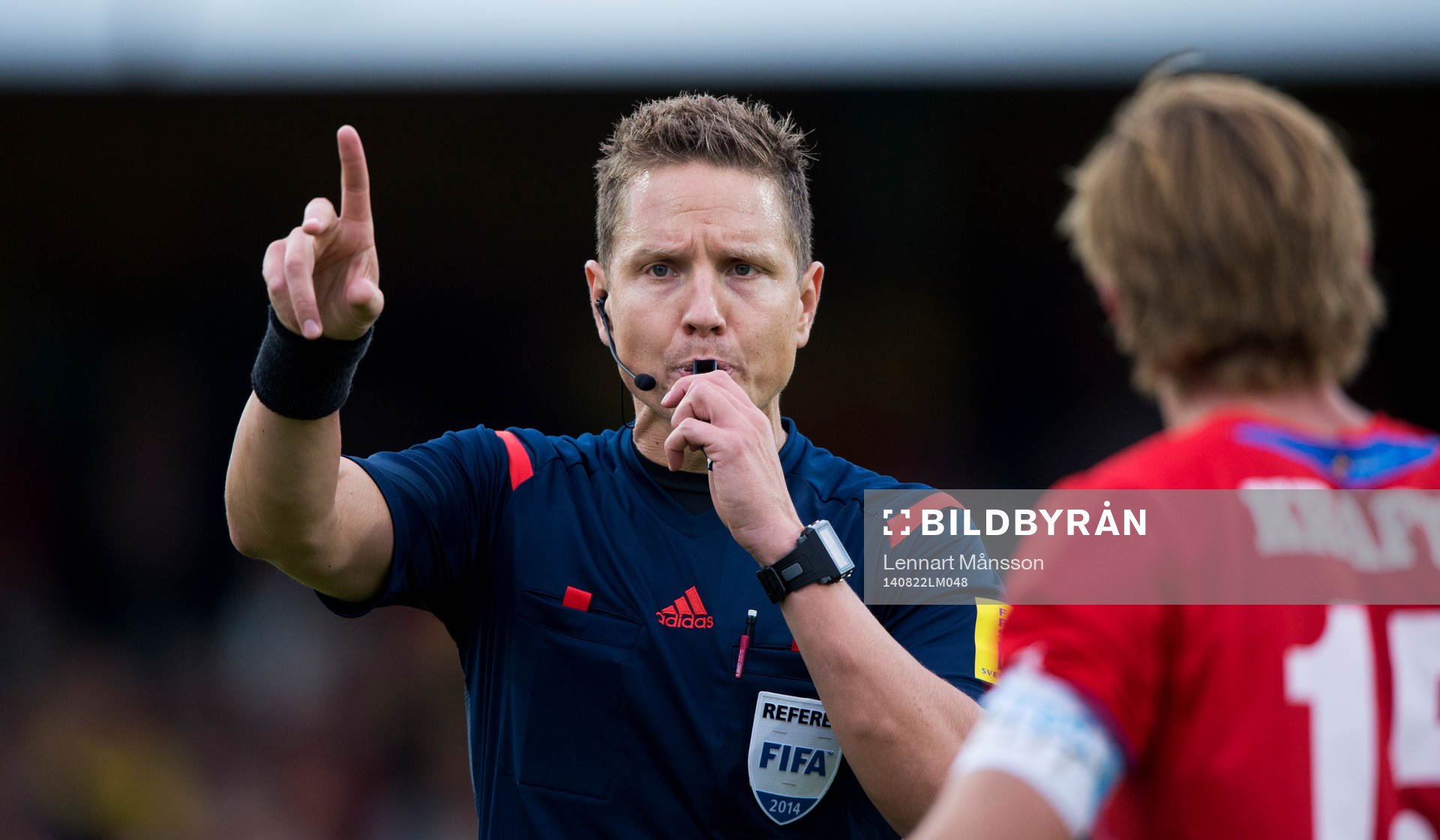 Domaren Martin Strömbergsson  i matchen i allsvenskan